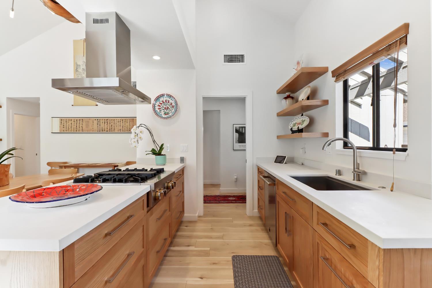 Davis, California, 95616, United States, 3 Bedrooms Bedrooms, ,2 BathroomsBathrooms,Residential,For Sale,1901059