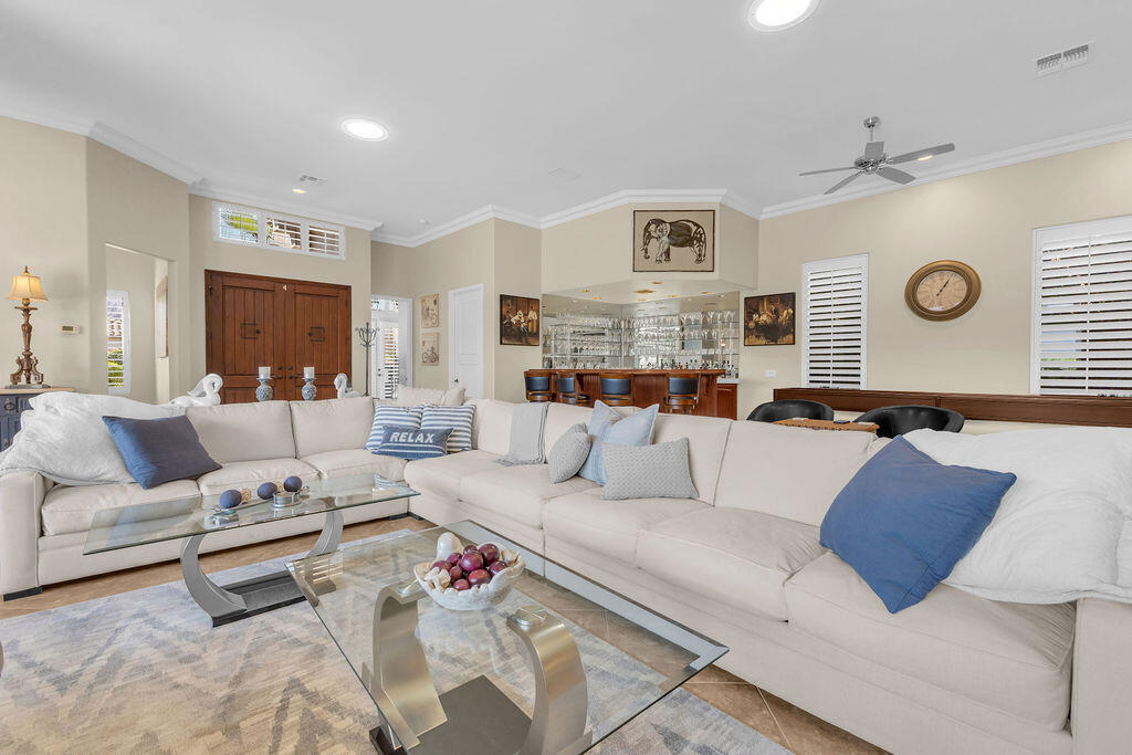 La Quinta, California, 92253, United States, 4 Bedrooms Bedrooms, ,2 BathroomsBathrooms,Residential,For Sale,1987635