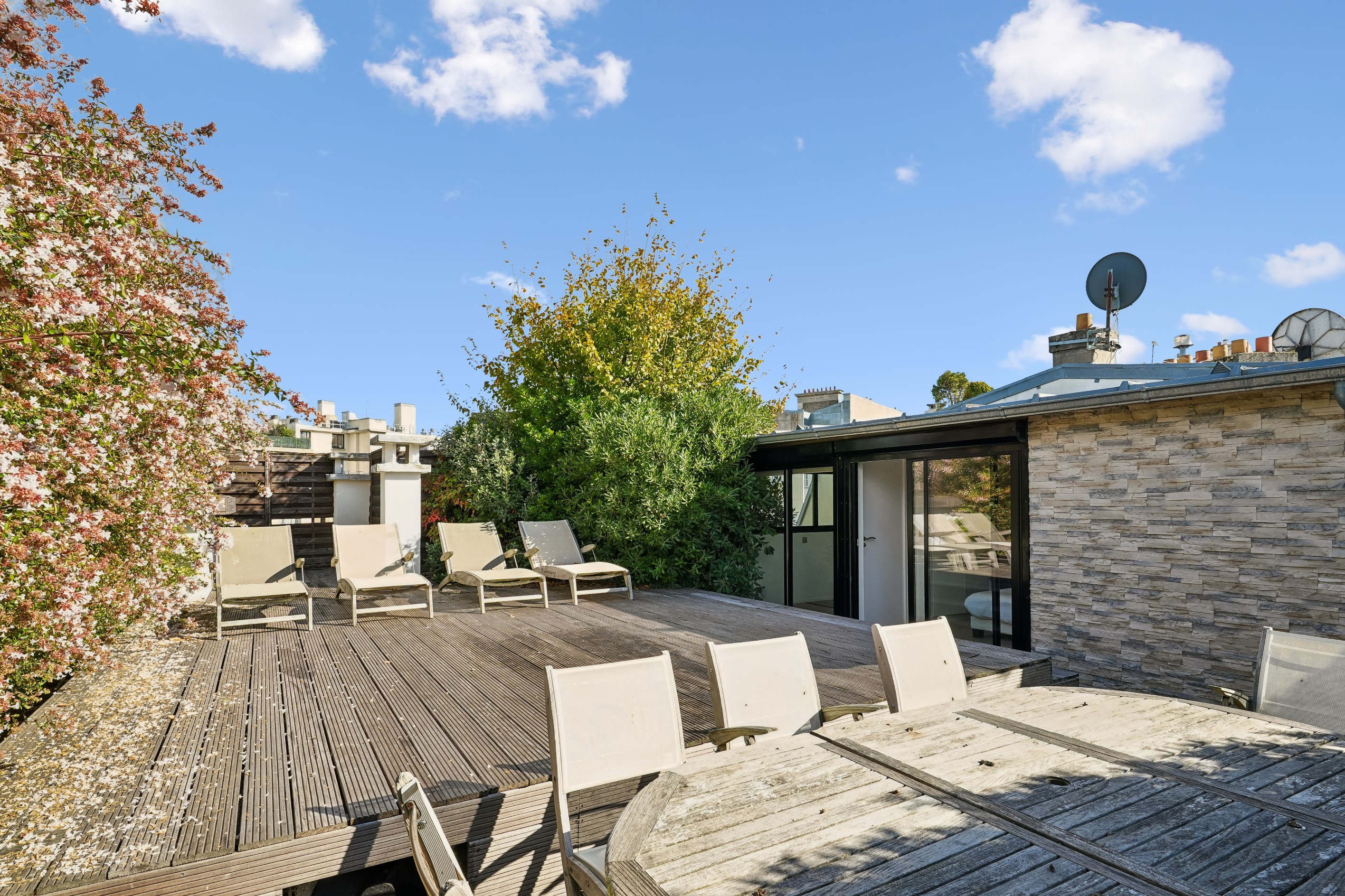  PARIS 16TH - VICTOR HUGO / RAYMOND-POINCARÉ - 127 SQ.M DUPLEX - TOP FLOOR - OPE… - 物件實景