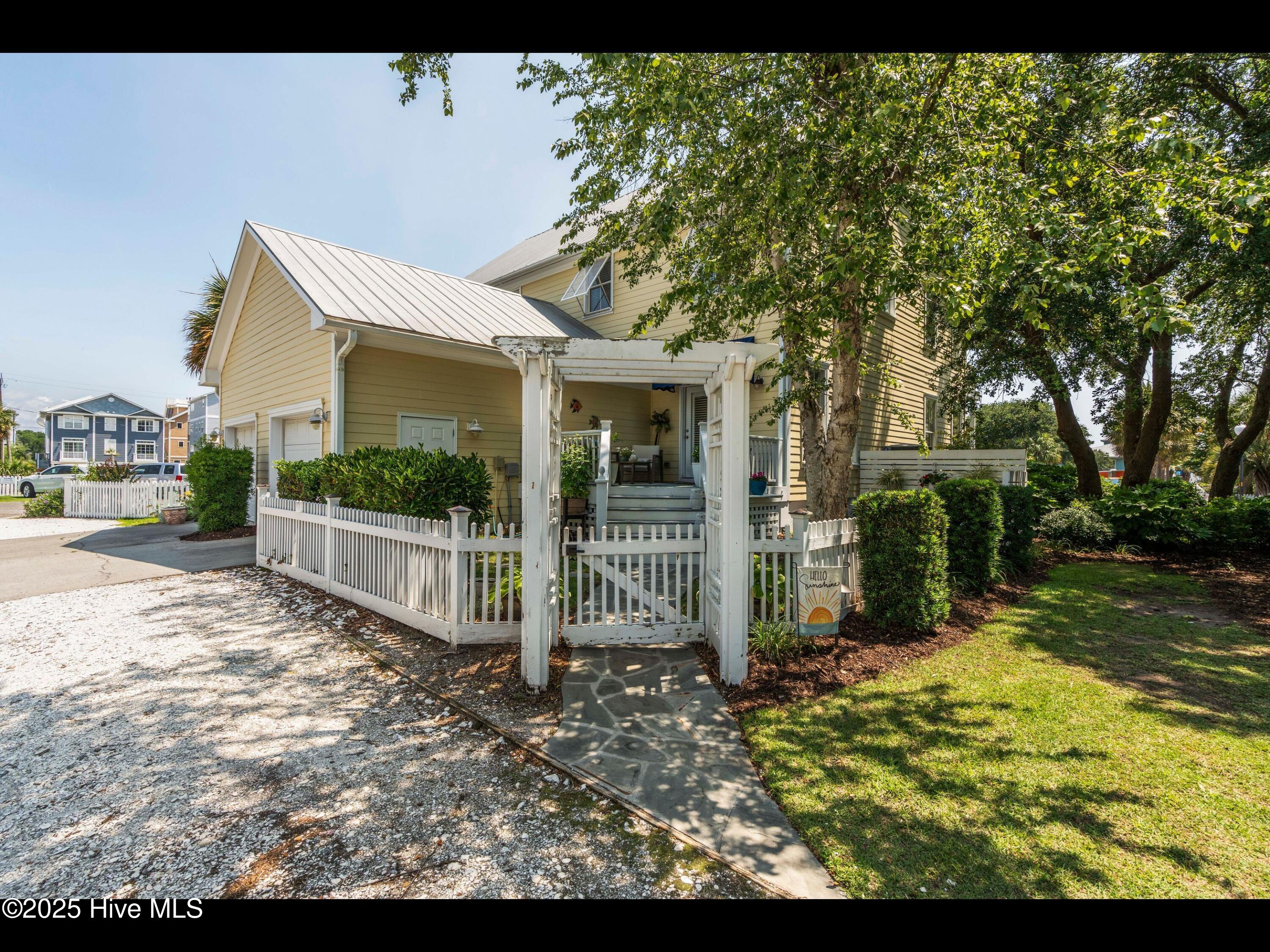 Carolina Beach, North Carolina, 28428, United States, 3 Bedrooms Bedrooms, ,3 BathroomsBathrooms,Residential,For Sale,1846629