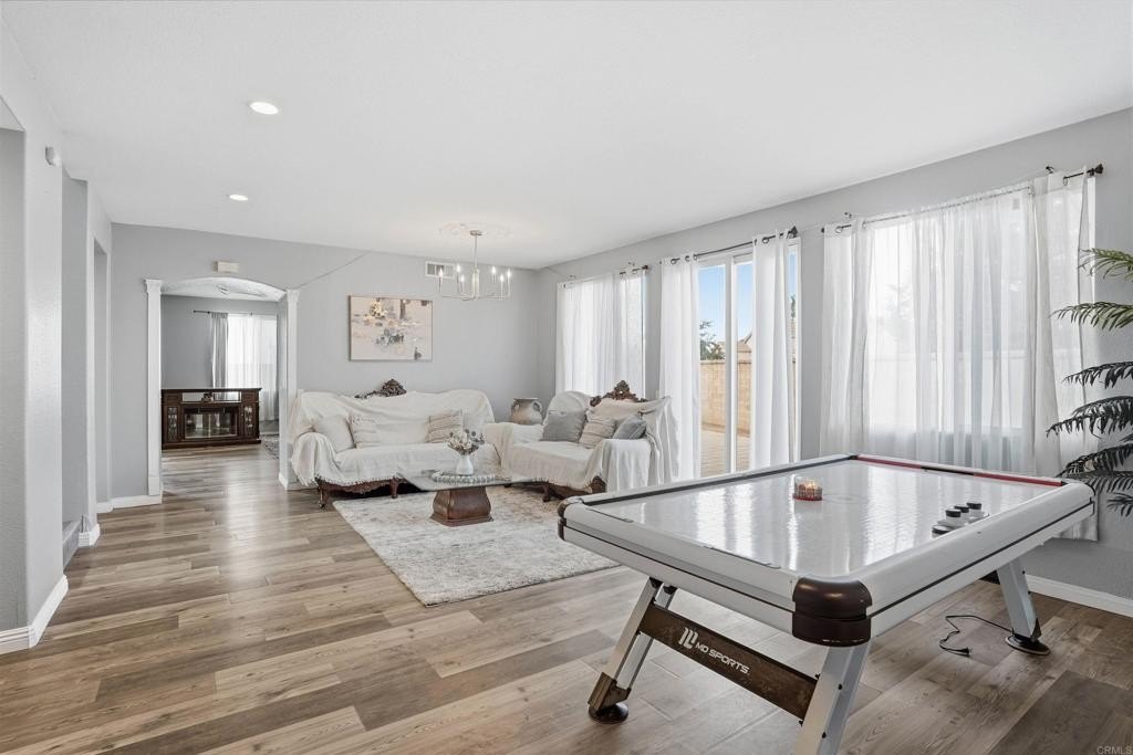 Hemet, California, 92545, United States, 5 Bedrooms Bedrooms, ,3 BathroomsBathrooms,Residential,For Sale,1969134