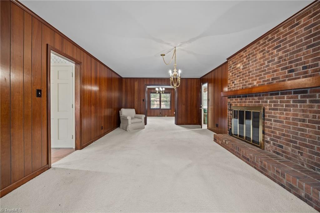 High Point, North Carolina, 27262, United States, 5 Bedrooms Bedrooms, ,4 BathroomsBathrooms,Residential,For Sale,1925566