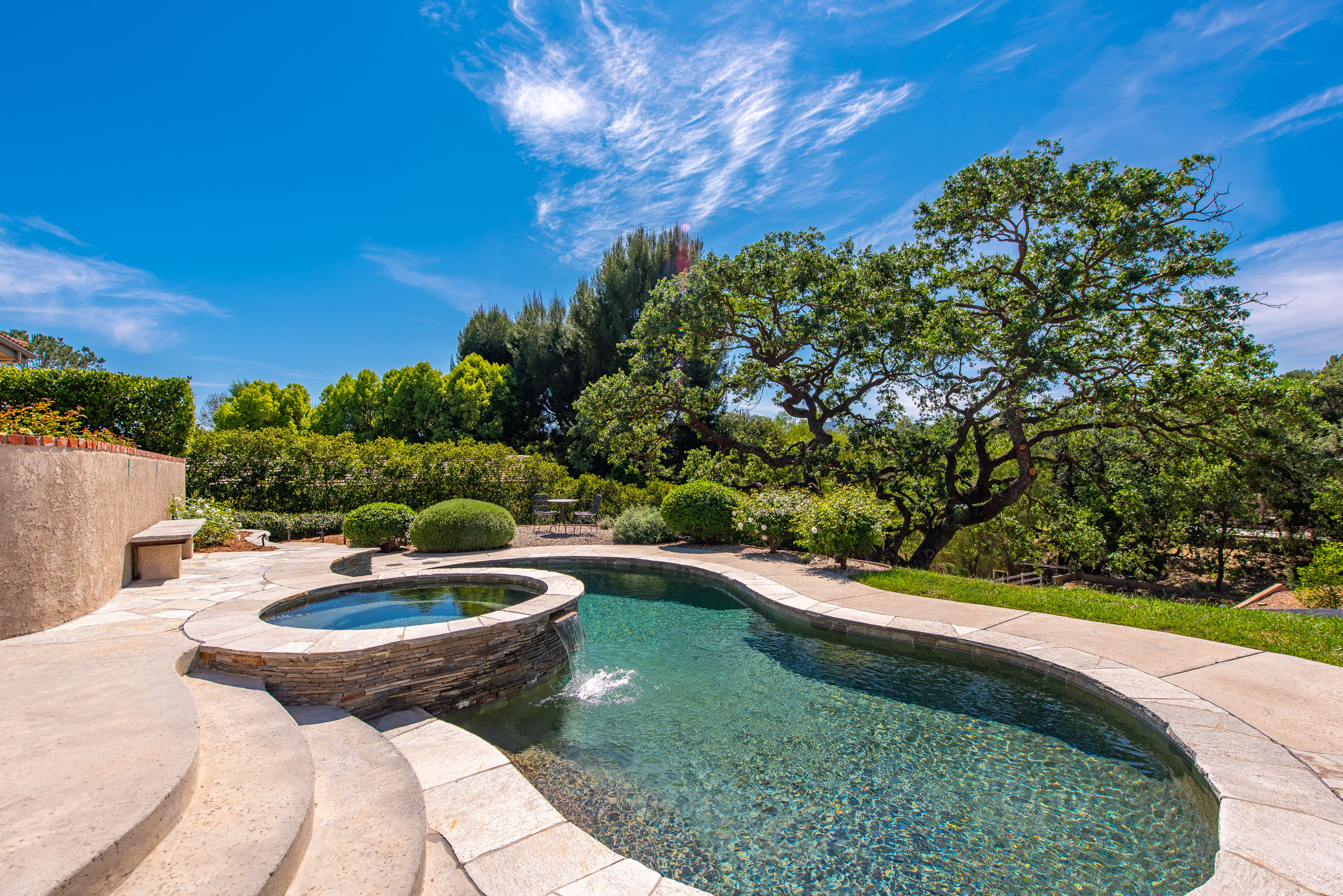  Sprawling Estate in Old Agoura - 物件實景