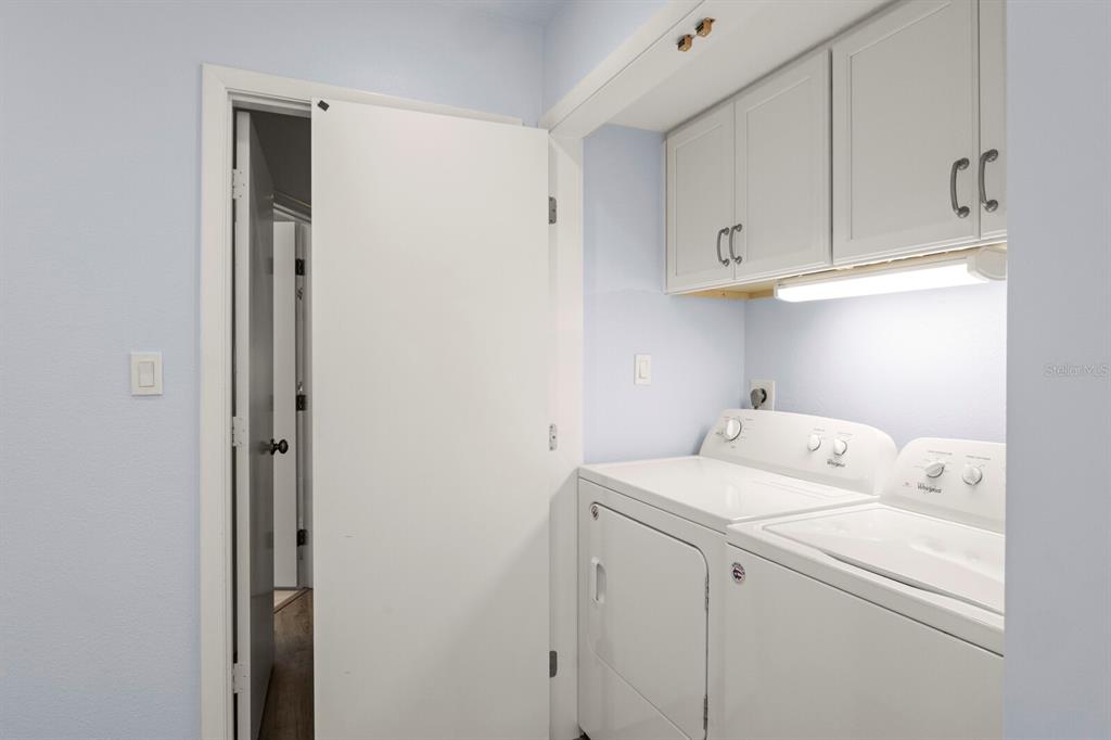 Longboat Key, Florida, 34228, United States, 2 Bedrooms Bedrooms, ,3 BathroomsBathrooms,Residential,For Sale,1743493