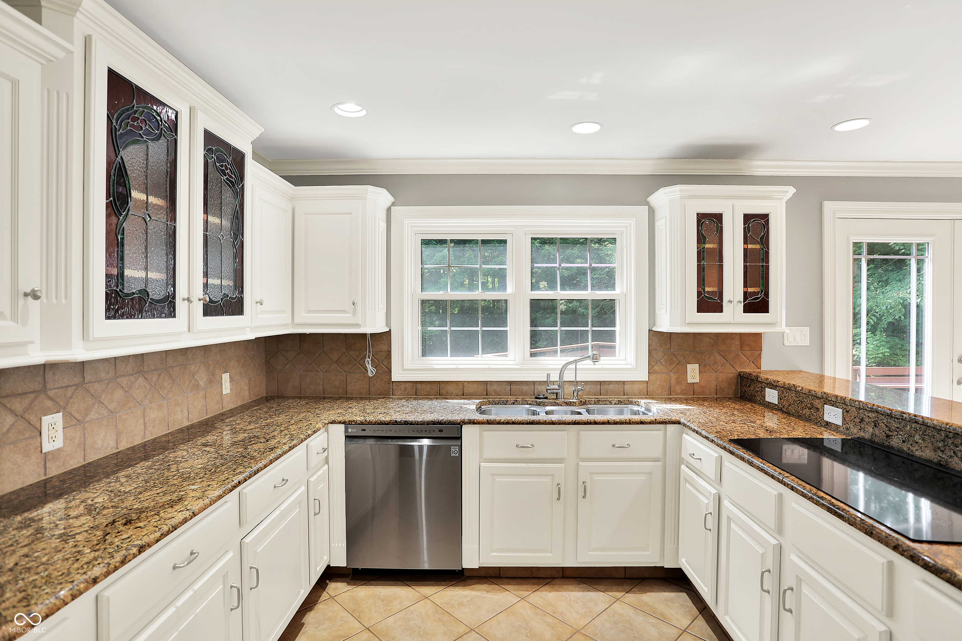 Carmel, Indiana, 46290, United States, 5 Bedrooms Bedrooms, ,4 BathroomsBathrooms,Residential,For Sale,1920865