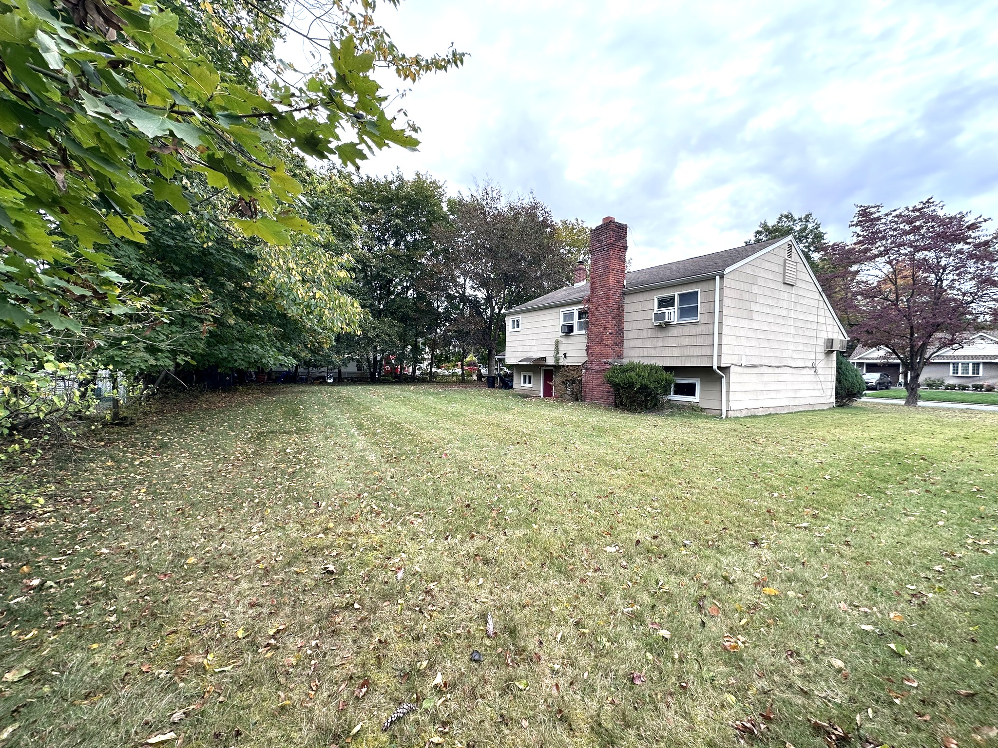 Lincoln Park, New Jersey, 07035, United States, 4 Bedrooms Bedrooms, ,2 BathroomsBathrooms,Residential,For Sale,1979077