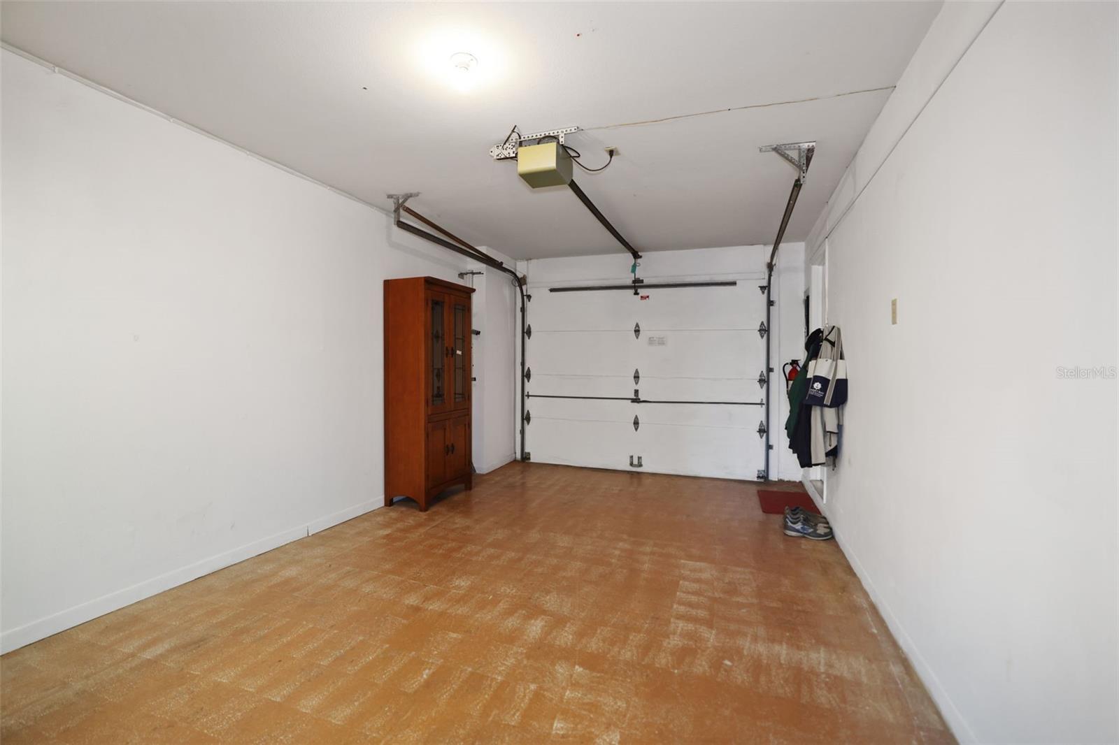 St. Petersburg, Florida, 33715, United States, 3 Bedrooms Bedrooms, ,3 BathroomsBathrooms,Residential,For Sale,1995110