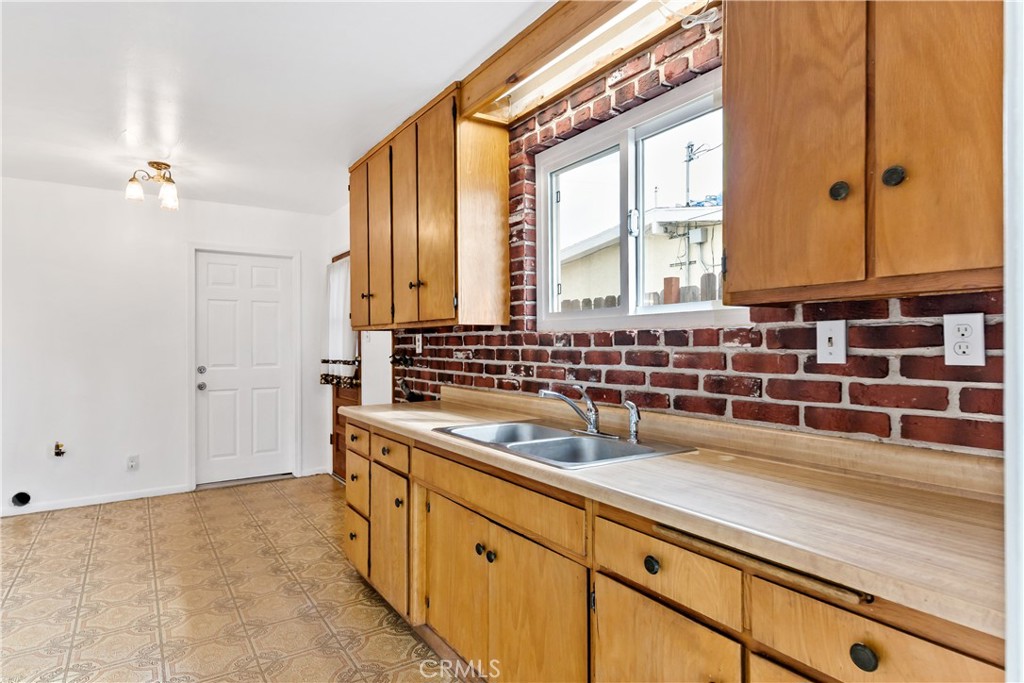 La Puente, California, 91744, United States, 4 Bedrooms Bedrooms, ,1 BathroomBathrooms,Residential,For Sale,1916074