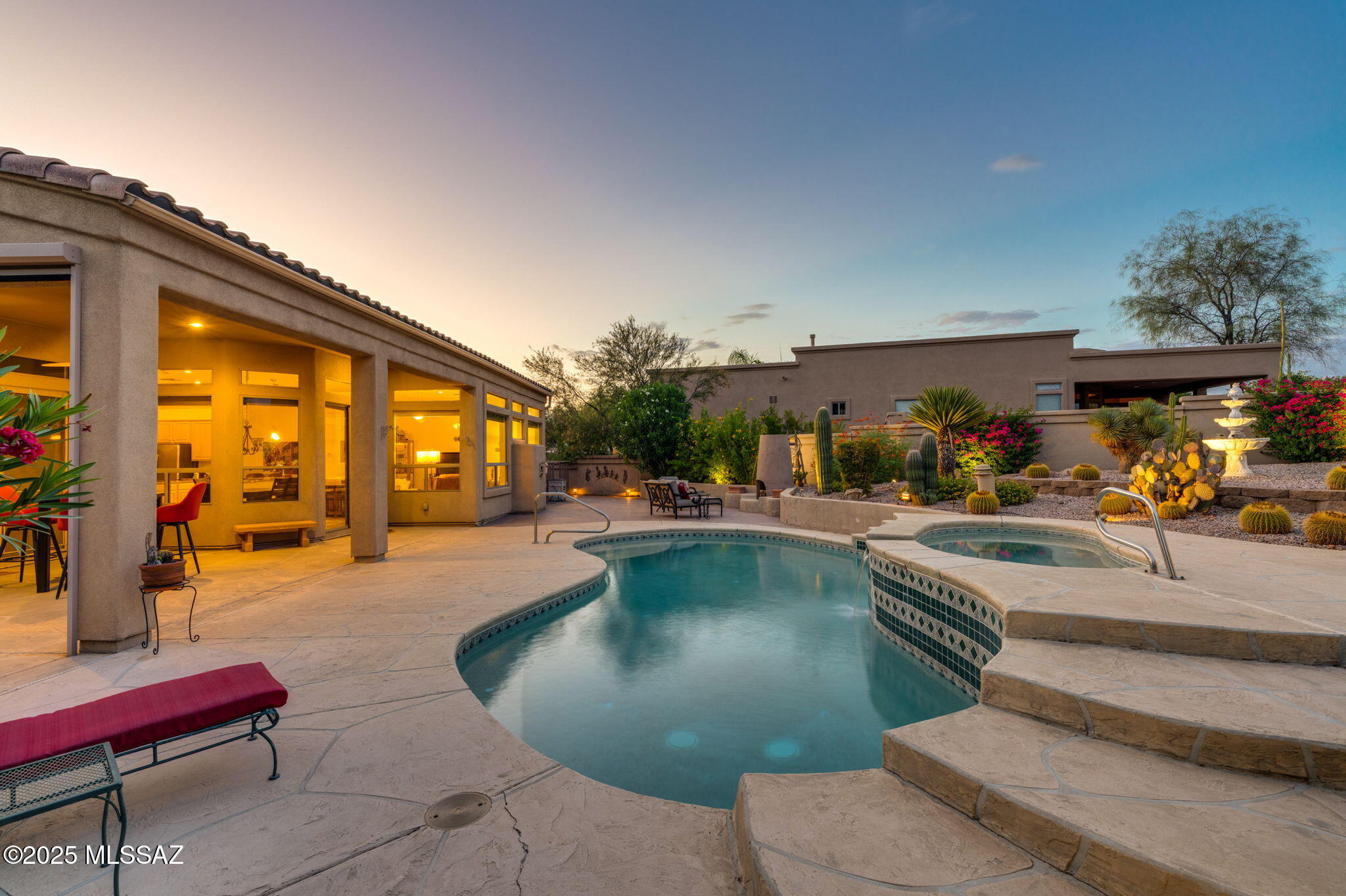 Oro Valley, Arizona, 85755, United States, 3 Bedrooms Bedrooms, ,2 BathroomsBathrooms,Residential,For Sale,1919656