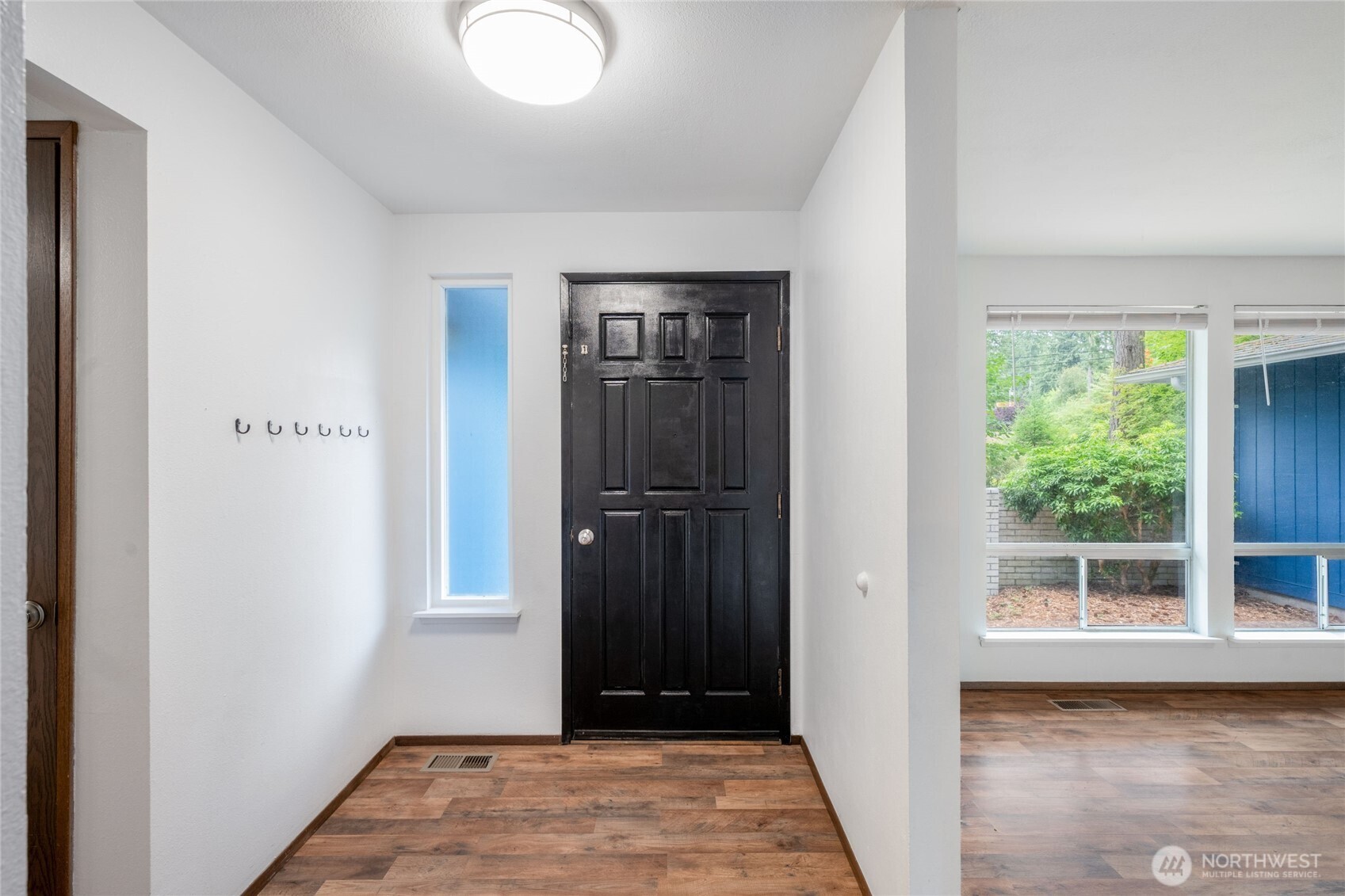 Gig Harbor, Washington, 98335, United States, 3 Bedrooms Bedrooms, ,1 BathroomBathrooms,Residential,For Sale,1908479