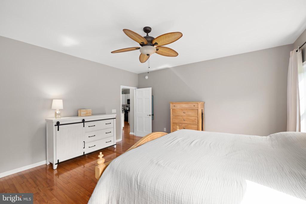 Milton, Delaware, 19968, United States, 4 Bedrooms Bedrooms, ,3 BathroomsBathrooms,Residential,For Sale,1804987