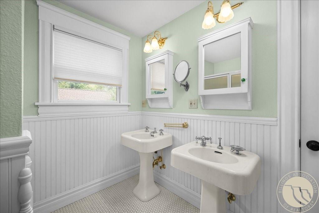Red Lodge, Montana, 59068, United States, 4 Bedrooms Bedrooms, ,2 BathroomsBathrooms,Residential,For Sale,1906047