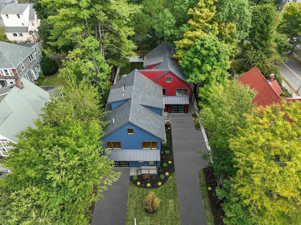 Newton, Massachusetts, 02460, United States, 5 Bedrooms Bedrooms, ,5 BathroomsBathrooms,Residential,For Sale,1743721