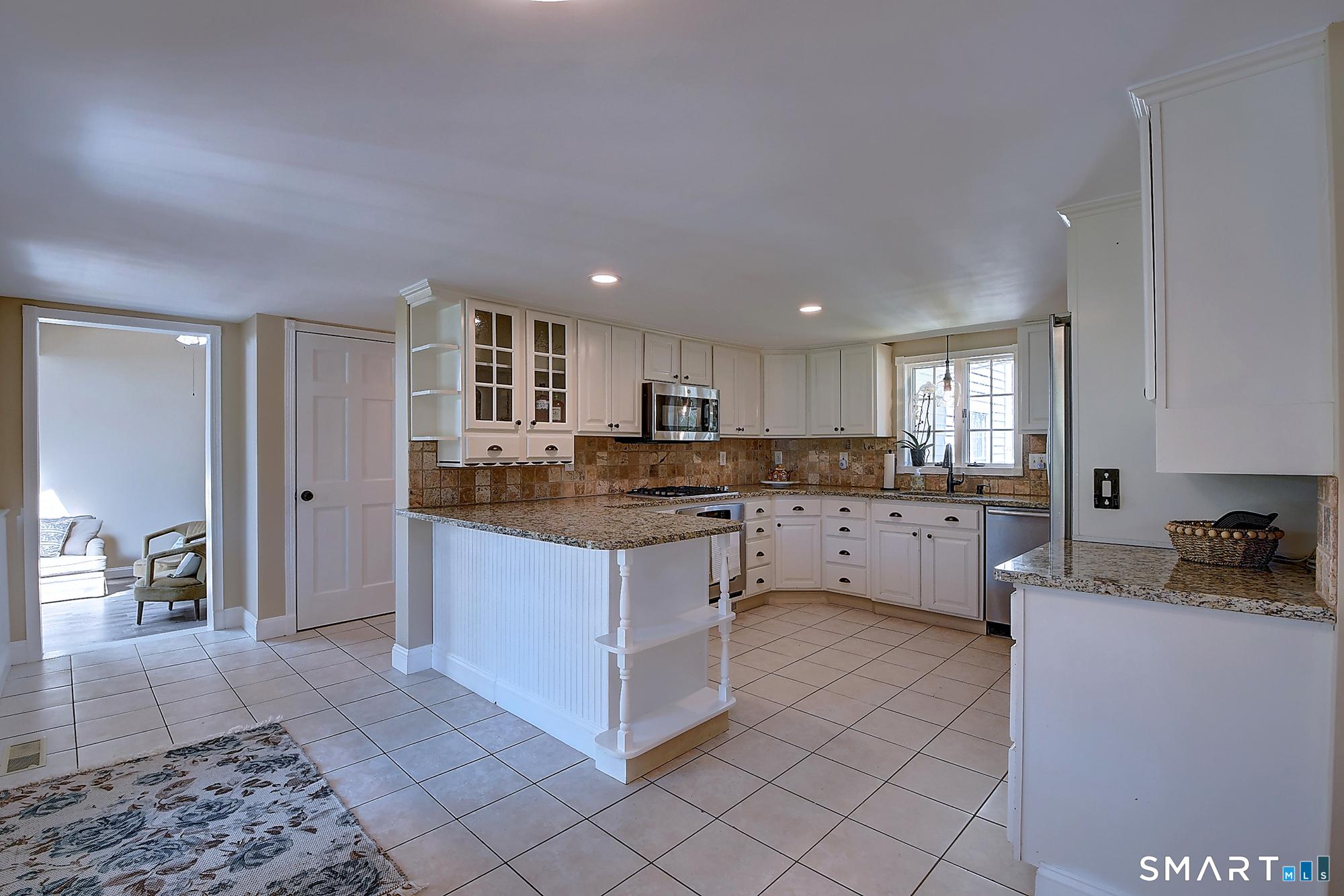 223, Connecticut, 06035, United States, 4 Bedrooms Bedrooms, ,3 BathroomsBathrooms,Residential,For Sale,2042939