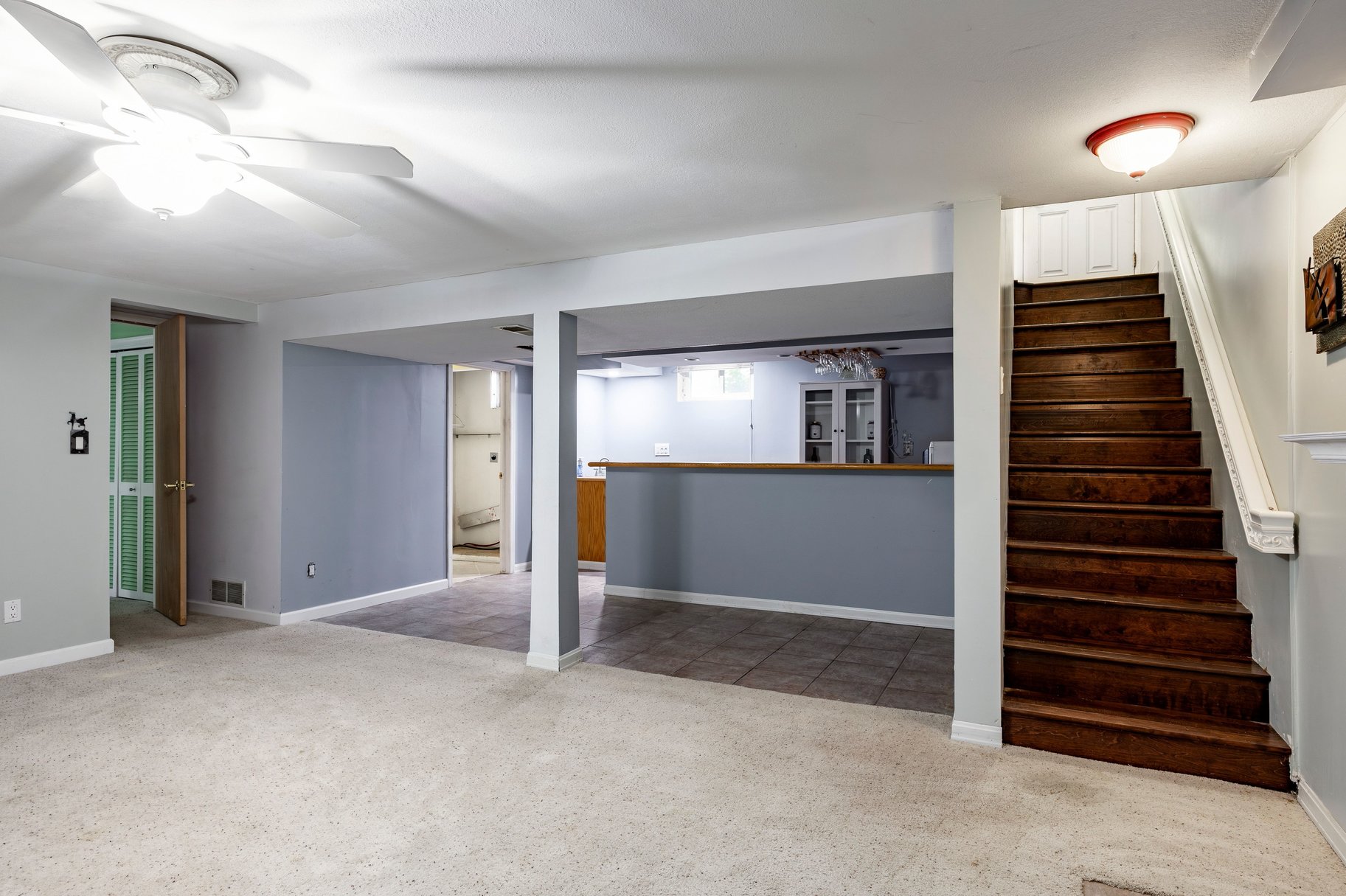  Charming Home with Detached Garage - 物件實景