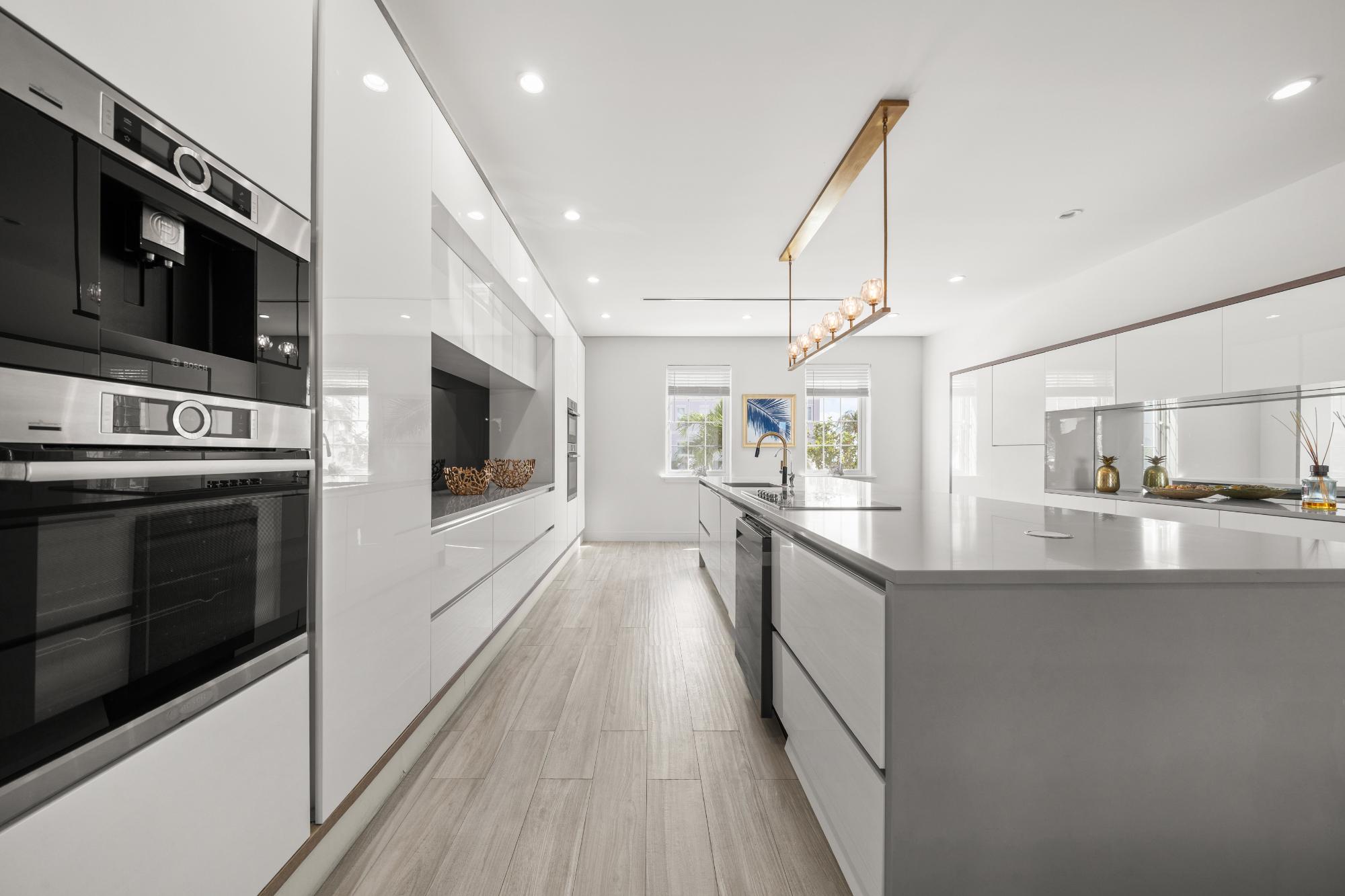 Palm Cay, Nassau / New Providence, New Providence, BS, 5 Bedrooms Bedrooms, ,5 BathroomsBathrooms,Residential,For Sale,1991755