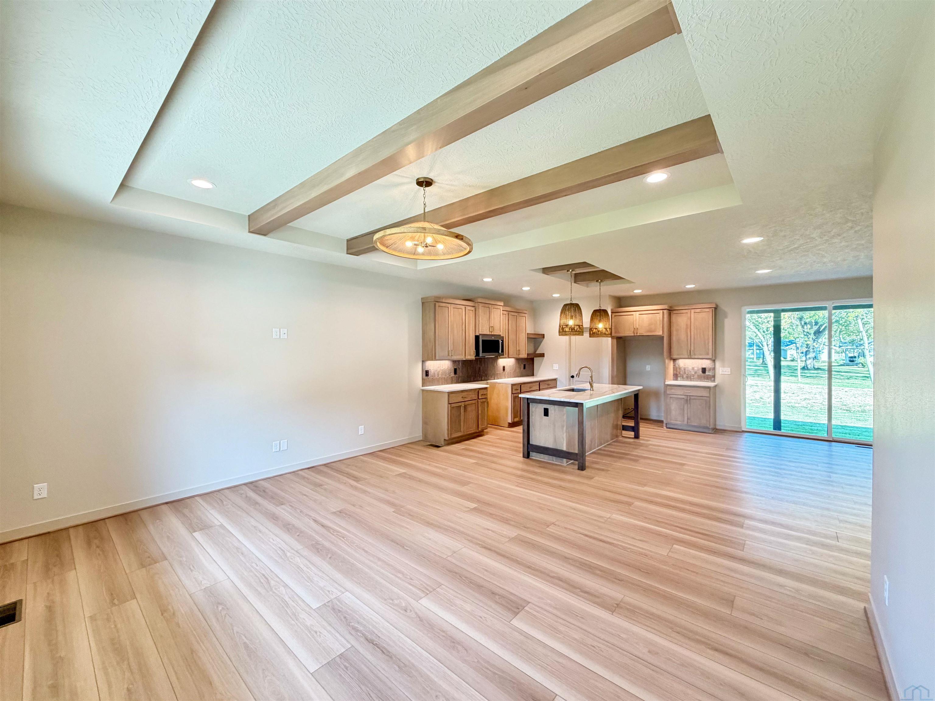 Sergeant Bluff, Iowa, 51054, United States, 3 Bedrooms Bedrooms, ,2 BathroomsBathrooms,Residential,For Sale,1974181