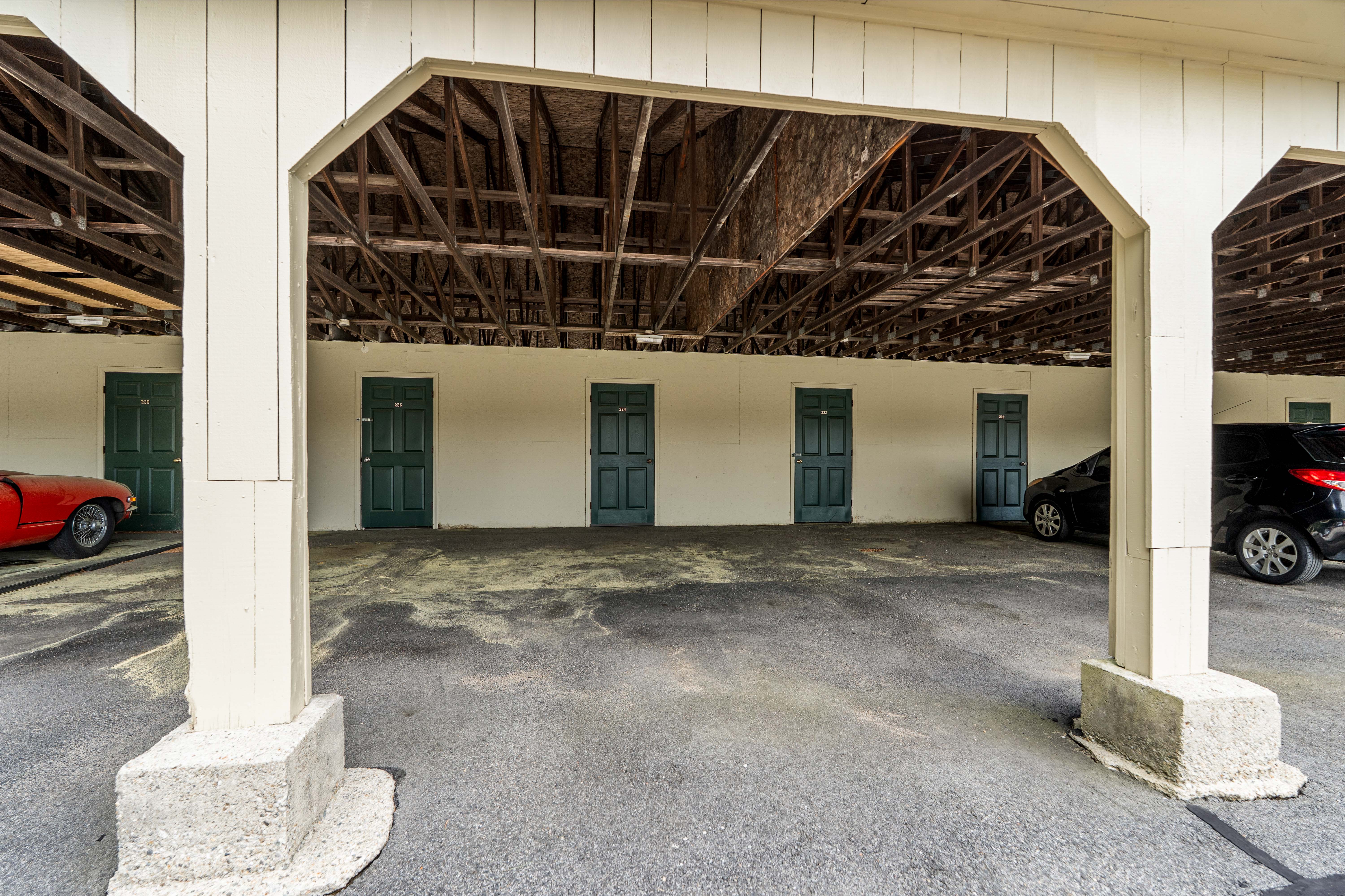  1202 White Cedar Boulevard, Portsmouth, NH 03801 - 物件實景