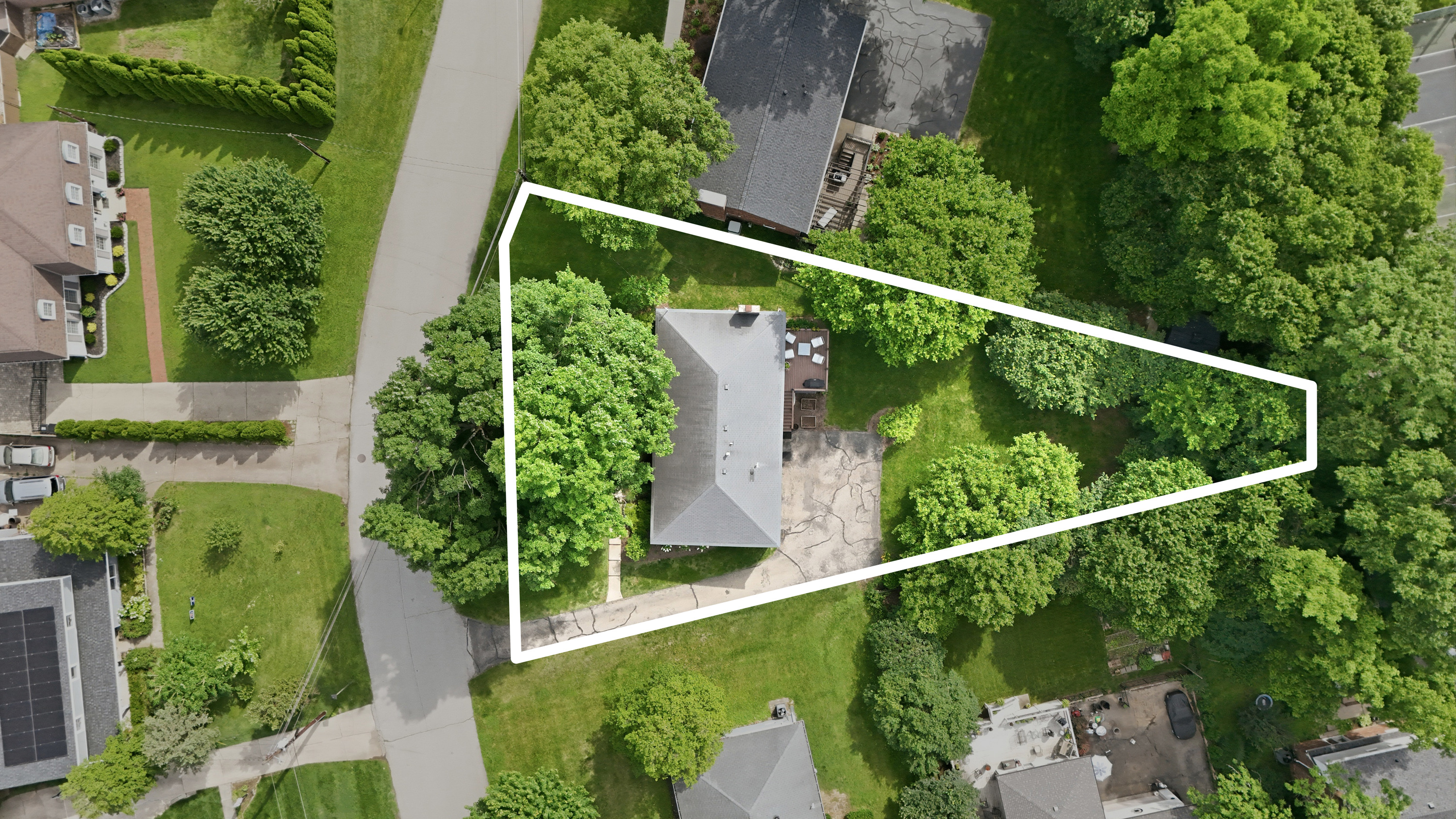  5802 Prince William Street, Louisville, KY 40207 - 物件實景