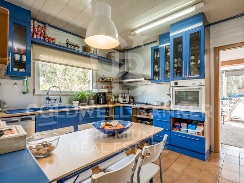 Cerdanyola del Vallès, Catalonia, ES, 4 Bedrooms Bedrooms, ,4 BathroomsBathrooms,Residential,For Sale,1481716