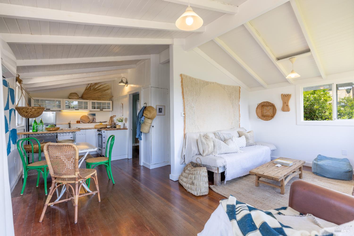 Stinson Beach, California, 94970, United States, 1 Bedroom Bedrooms, ,1 BathroomBathrooms,Residential,For Sale,1838443