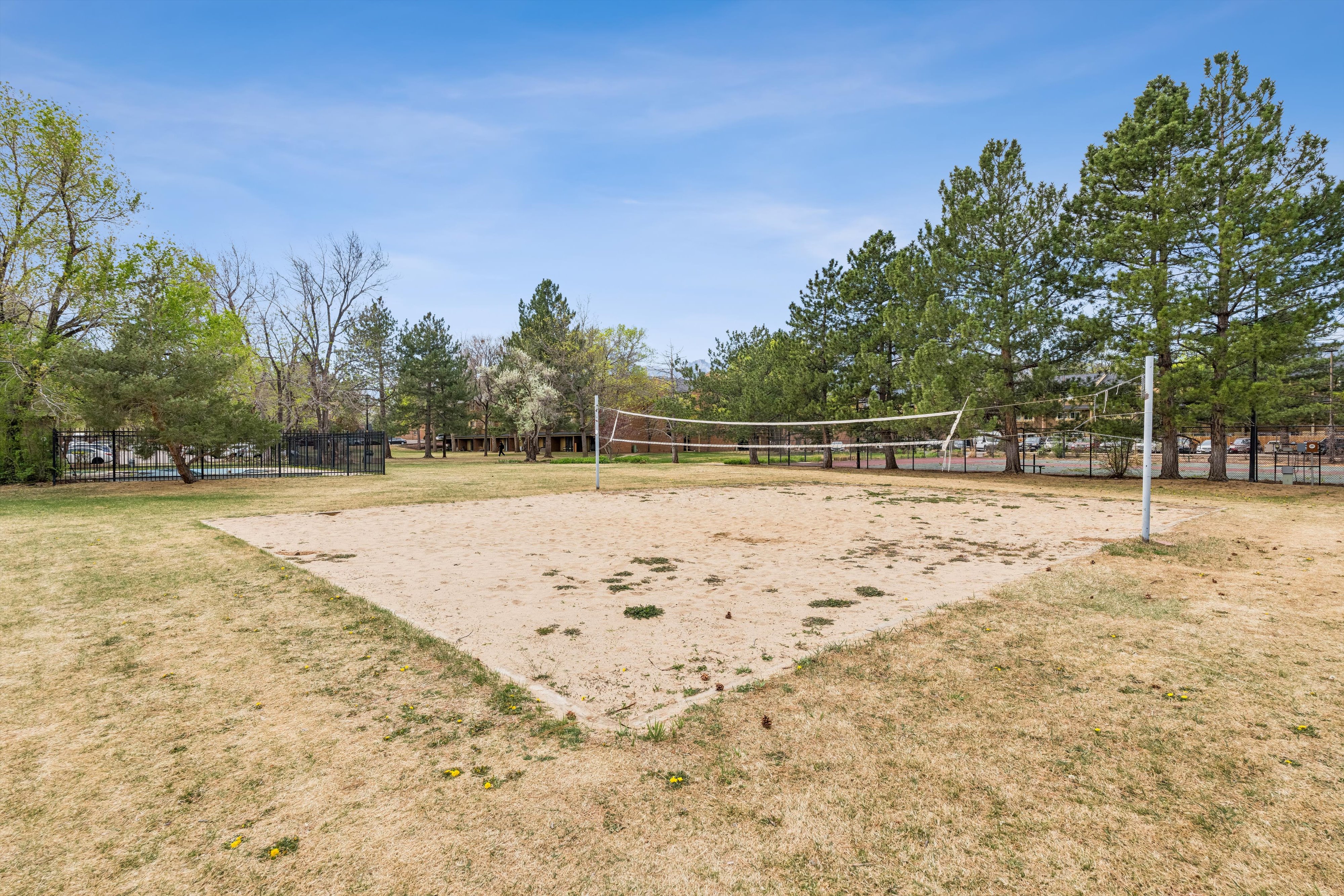  Tastefully Remodeled 3-Bedroom Condo Just Steps from CU Boulder - 物件實景