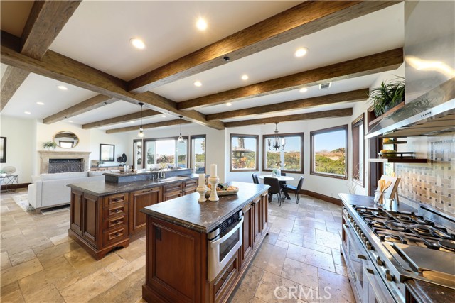 San Clemente, California, 92672, United States, 6 Bedrooms Bedrooms, ,5 BathroomsBathrooms,Residential,For Sale,1706164