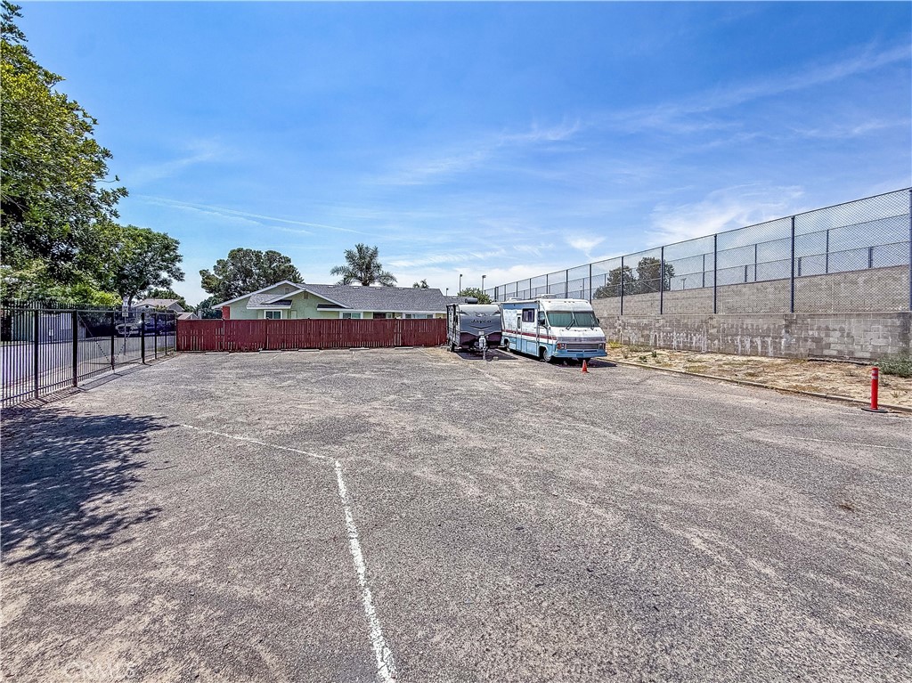 Rialto, California, 92376, United States, 3 Bedrooms Bedrooms, ,3 BathroomsBathrooms,Residential,For Sale,1909266