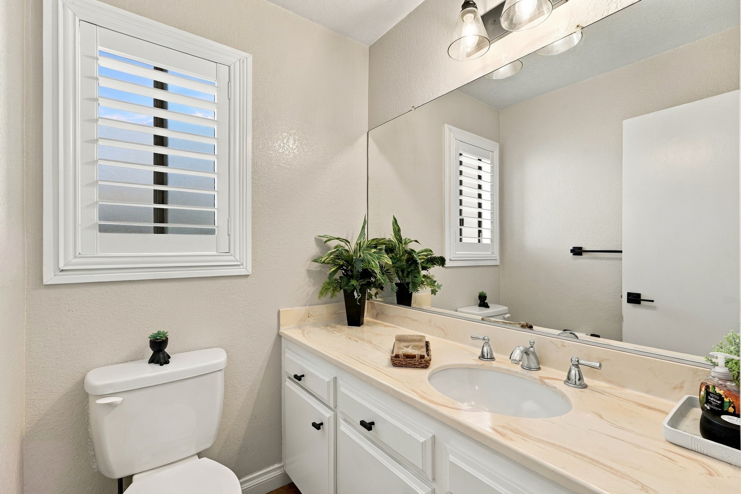  14927 Condon Avenue, Lawndale, CA 90260 - 物件實景