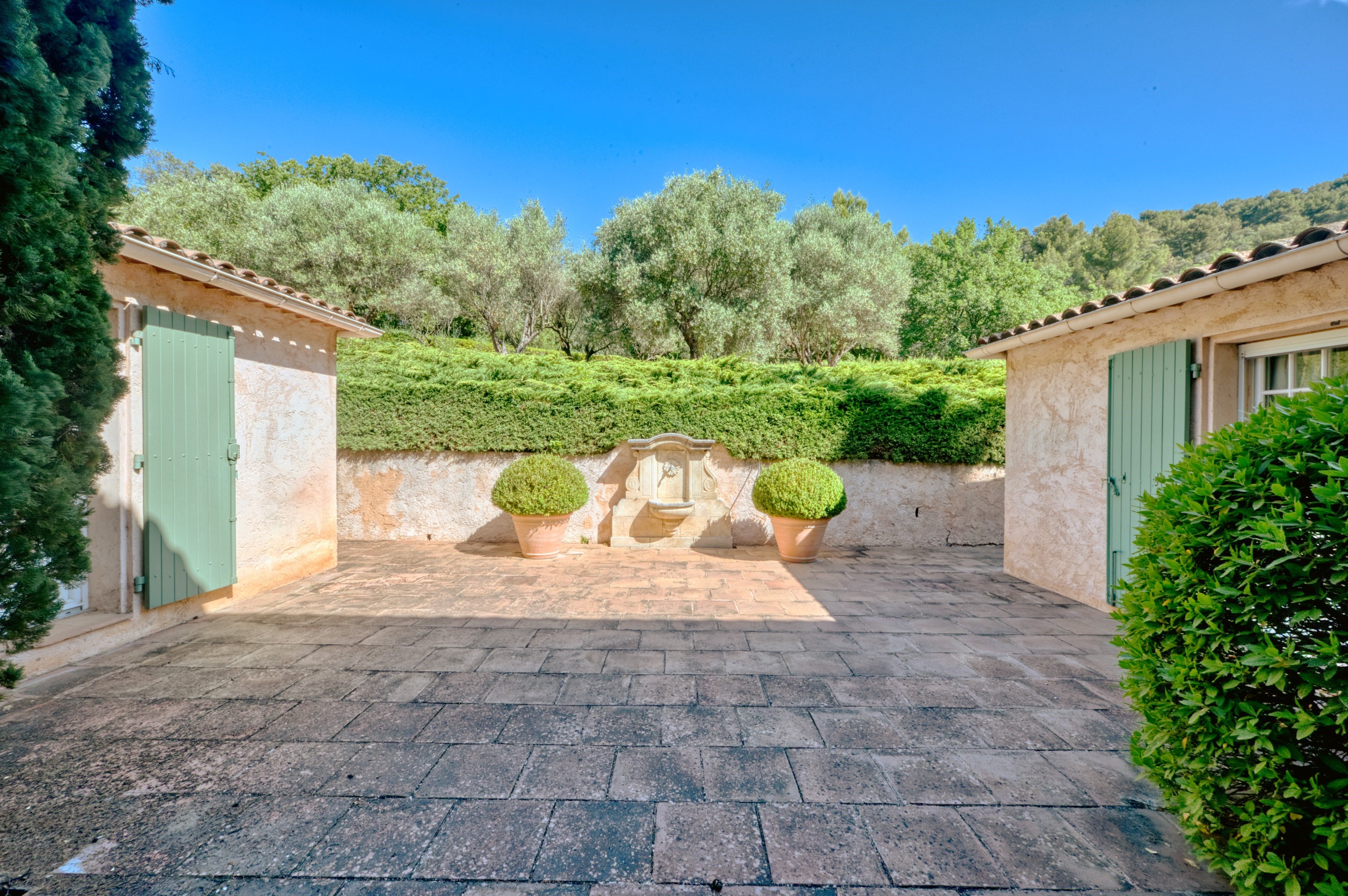  Exceptional Property with an olive grove and pool – Renovated 18th-Century Mill - 物件實景