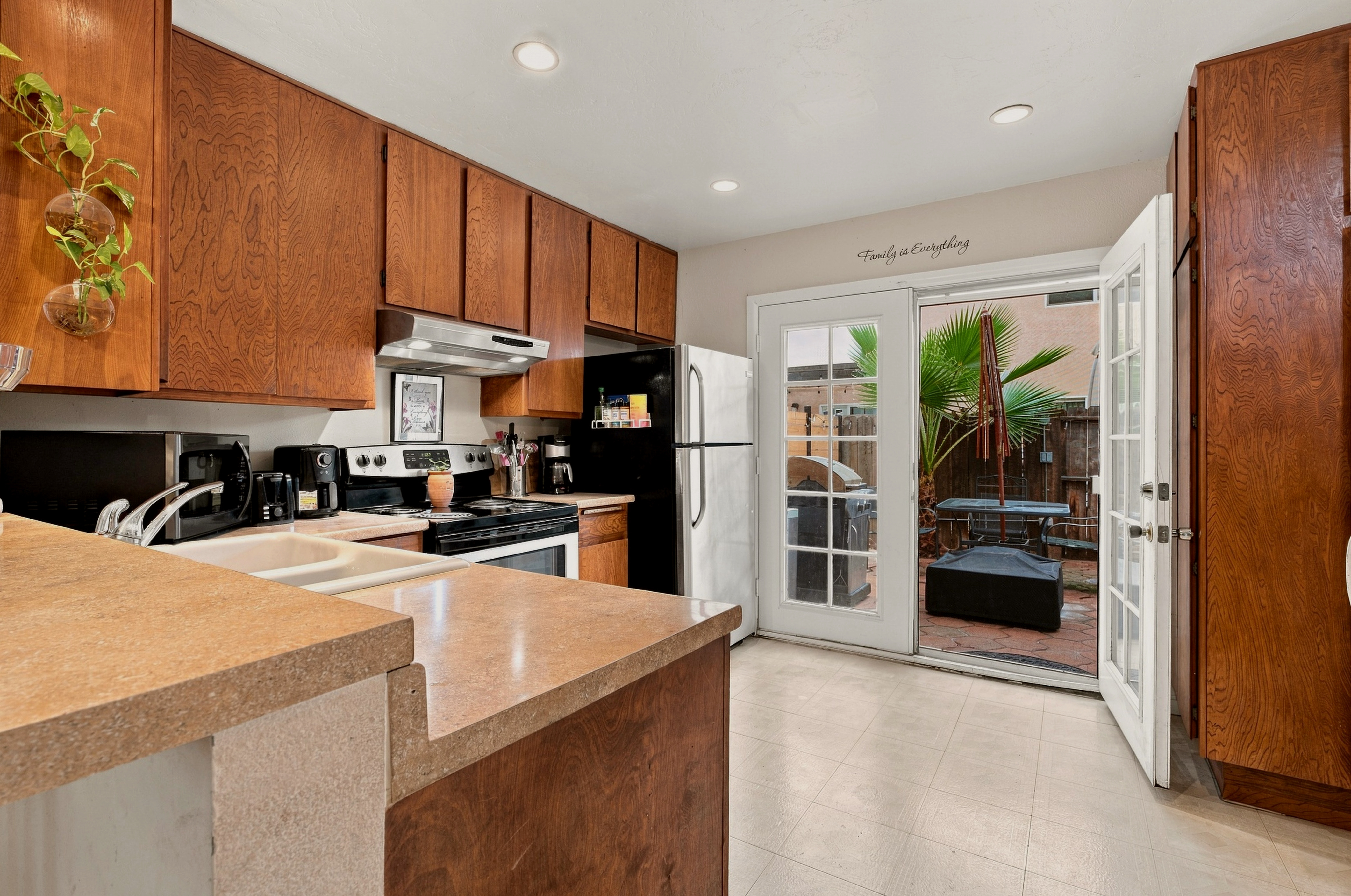  10345 Carefree Drive, Santee, CA 92071 - 物件實景
