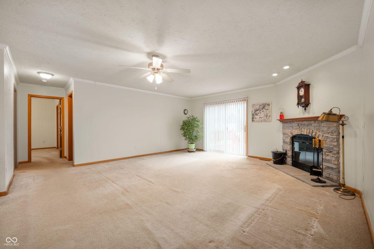 Alexandria, Indiana, 46001, United States, 3 Bedrooms Bedrooms, ,2 BathroomsBathrooms,Residential,For Sale,1728694