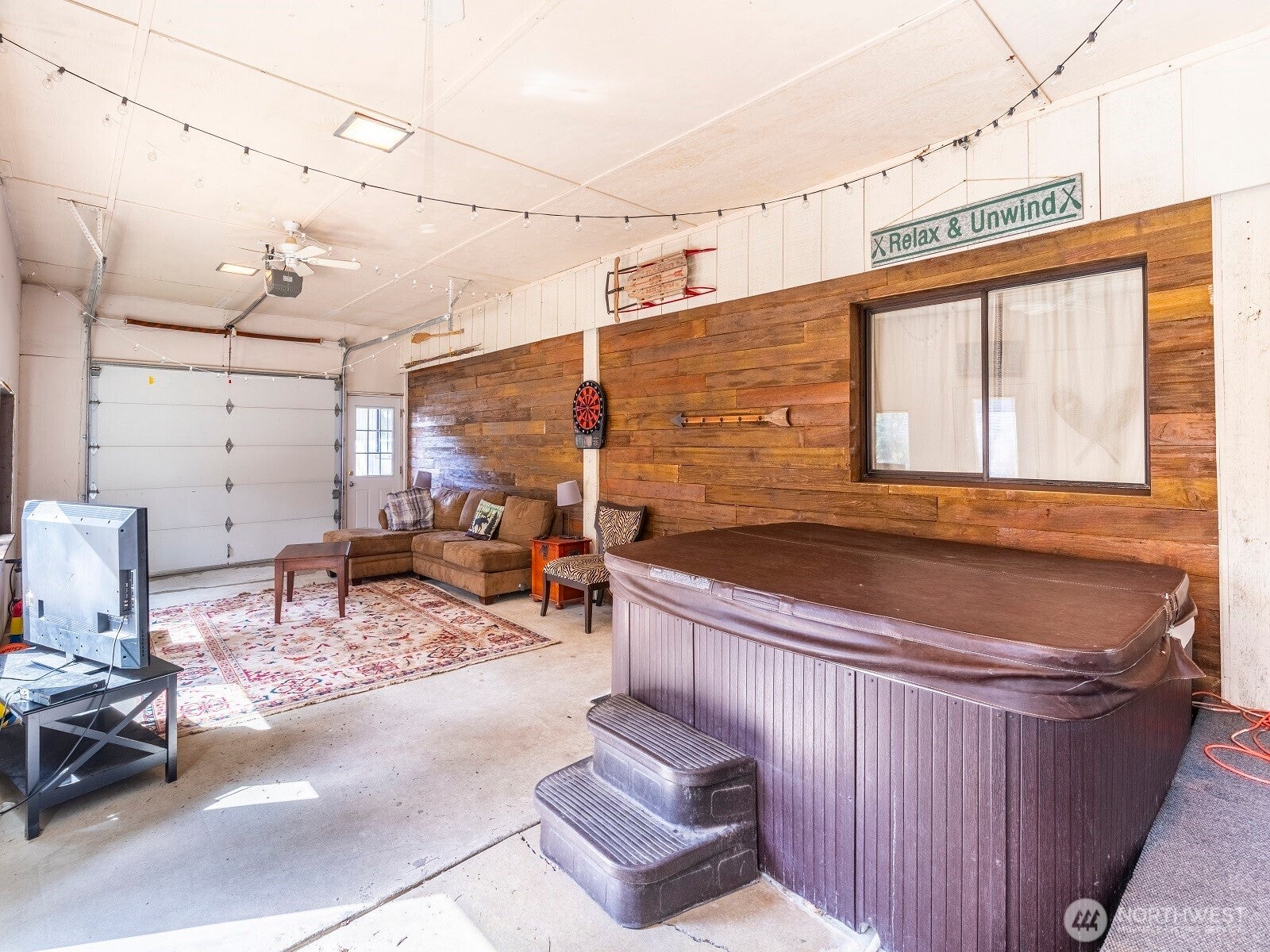 Leavenworth, Washington, 98826, United States, 2 Bedrooms Bedrooms, ,1 BathroomBathrooms,Residential,For Sale,1785099