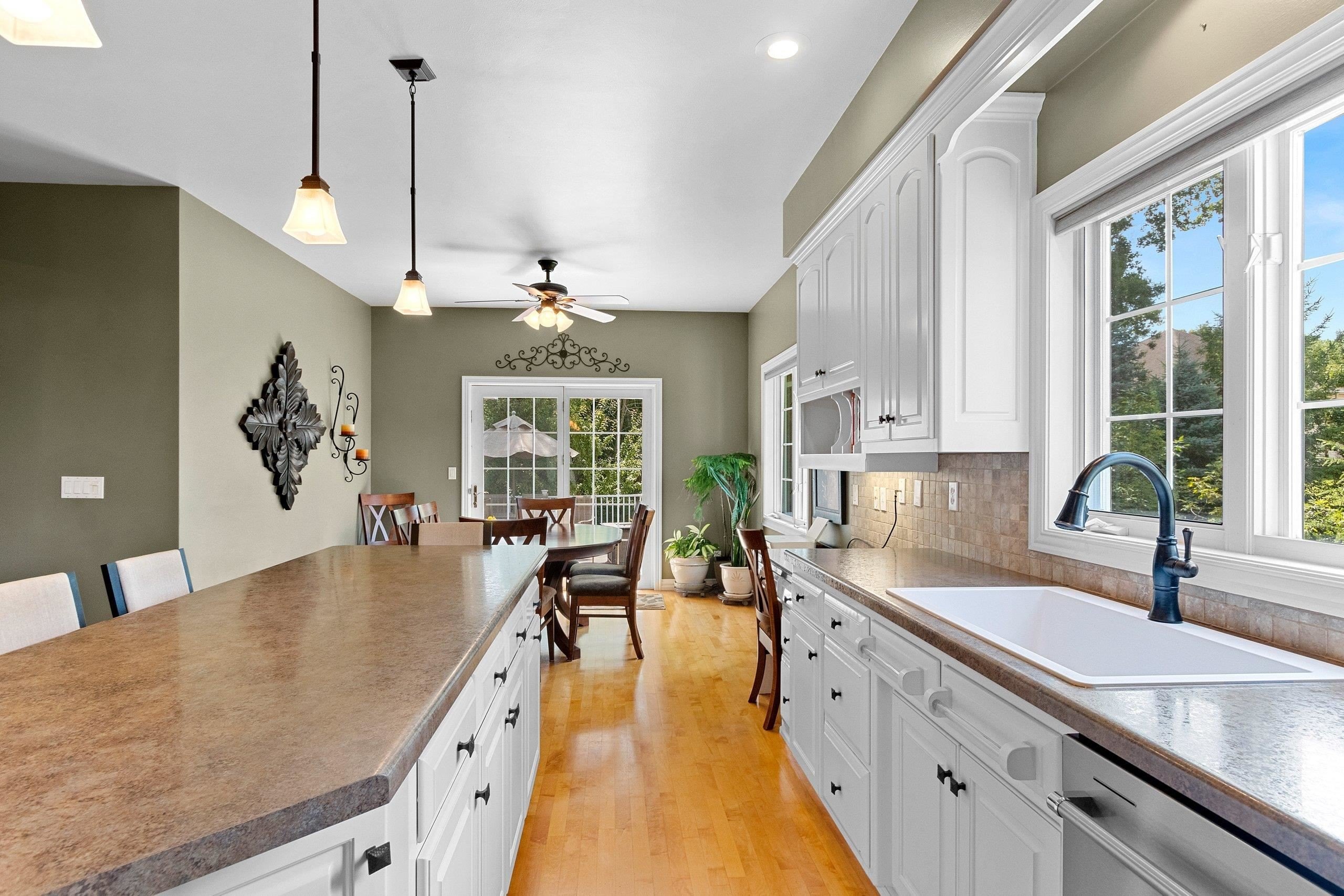 GREEN BAY, Wisconsin, 54302-5254, United States, 5 Bedrooms Bedrooms, ,4 BathroomsBathrooms,Residential,For Sale,1920394