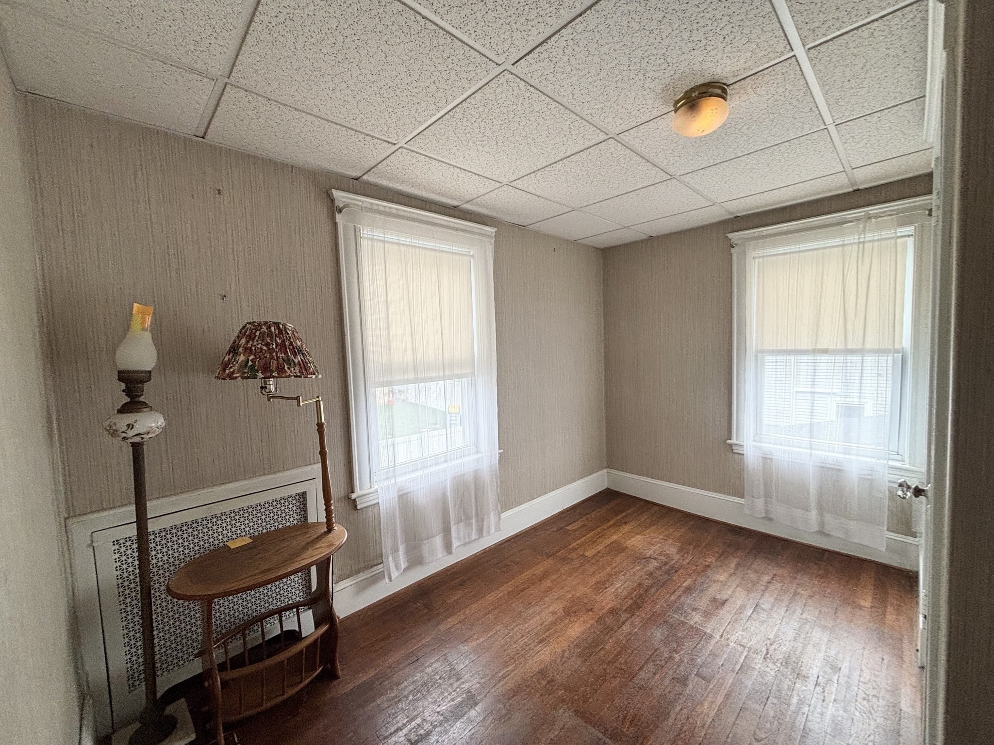 Boston, Massachusetts, 02124, United States, 4 Bedrooms Bedrooms, ,1 BathroomBathrooms,Residential,For Sale,1973789