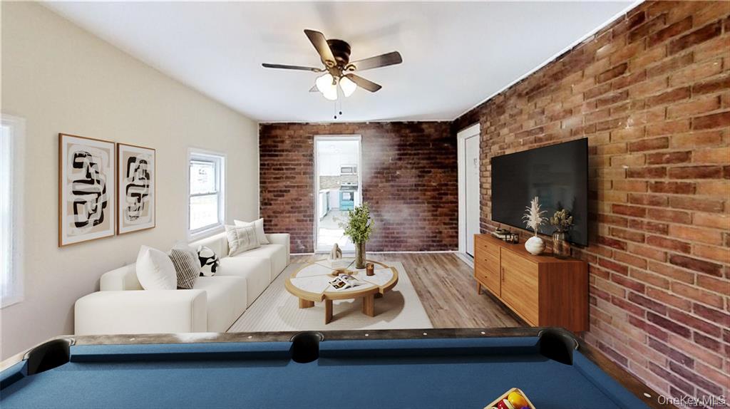 New Windsor, New York, 12553, United States, 4 Bedrooms Bedrooms, ,2 BathroomsBathrooms,Residential,For Sale,1977430