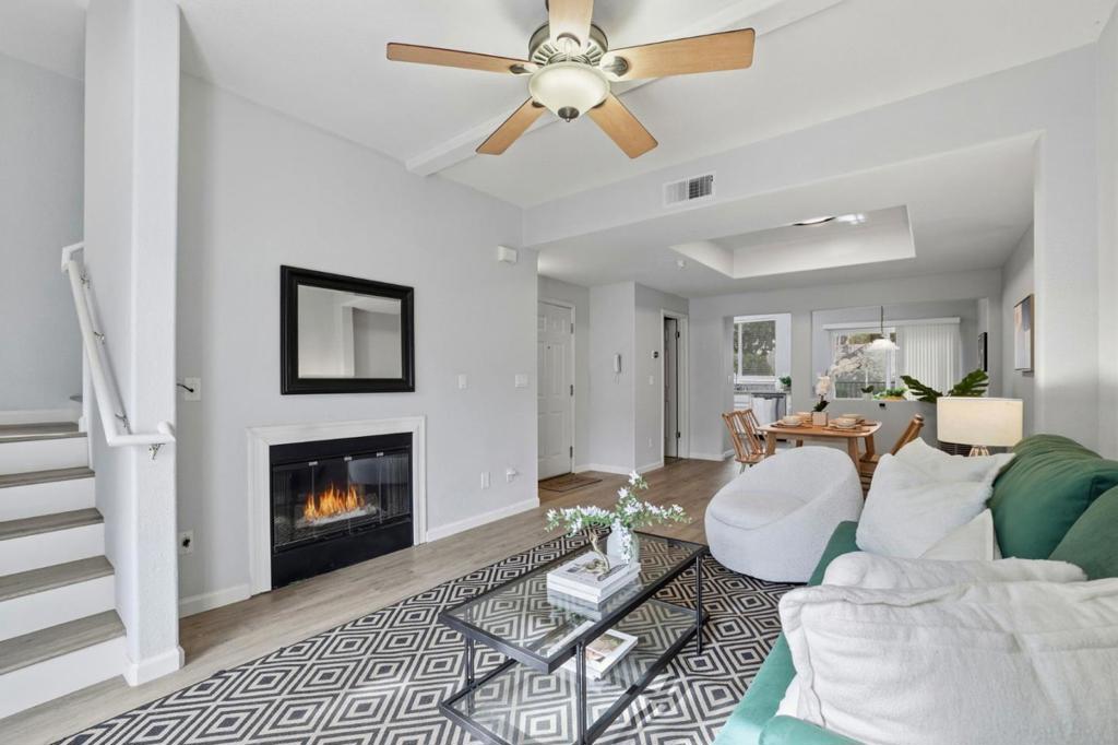 San Jose, California, 95136, United States, 2 Bedrooms Bedrooms, ,3 BathroomsBathrooms,Residential,For Sale,1987306