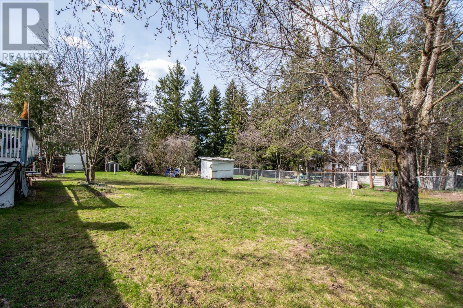 SPALLUMCHEEN, British Columbia, V4Y 0S8, CA, 6 Bedrooms Bedrooms, ,2 BathroomsBathrooms,Residential,For Sale,1838757