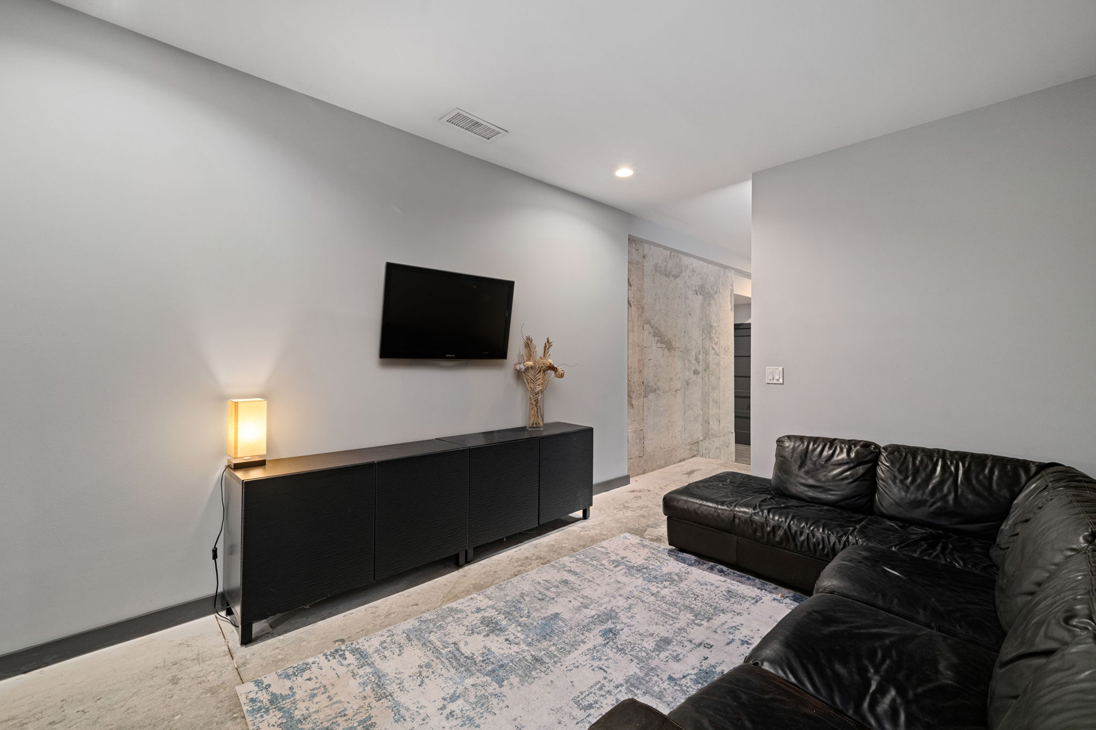  Modern Luxury Meets Nature in the Heart of Roswell - 物件實景