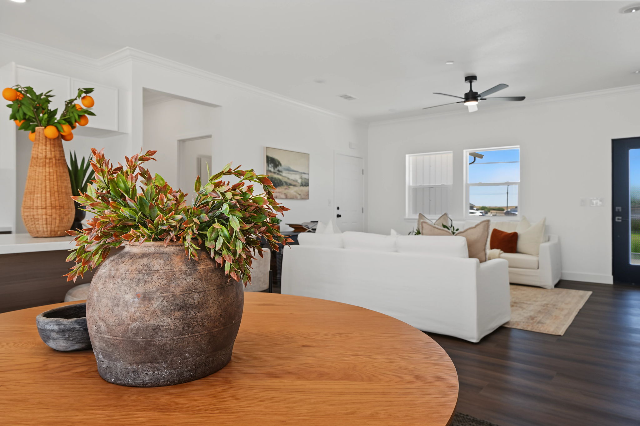  1916 Village Drive, Ione, CA 95640 - 物件實景