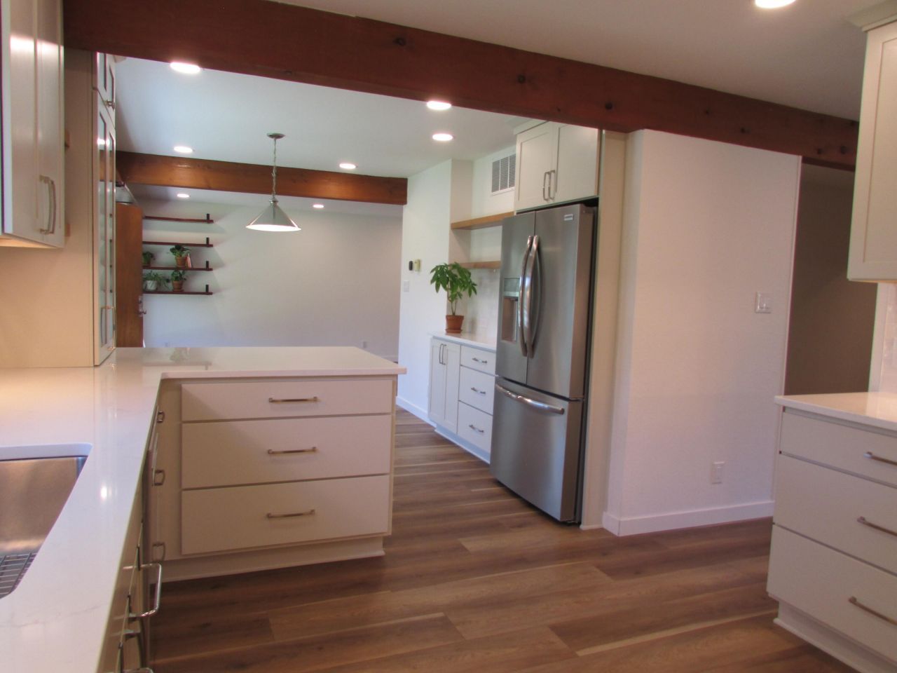 Albuquerque, New Mexico, 87111, United States, 4 Bedrooms Bedrooms, ,3 BathroomsBathrooms,Residential,For Sale,1919605