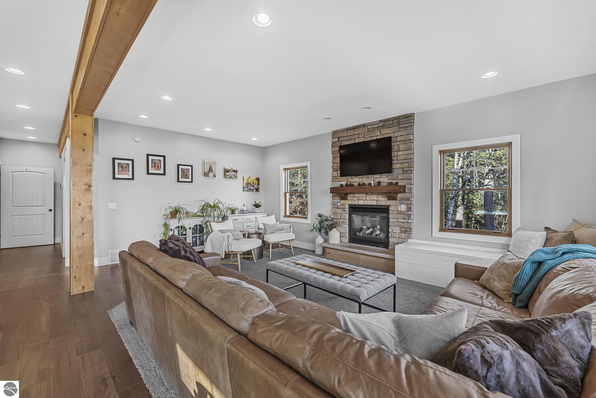 Traverse City, Michigan, 49685, United States, 9 Bedrooms Bedrooms, ,5 BathroomsBathrooms,Residential,For Sale,1995460