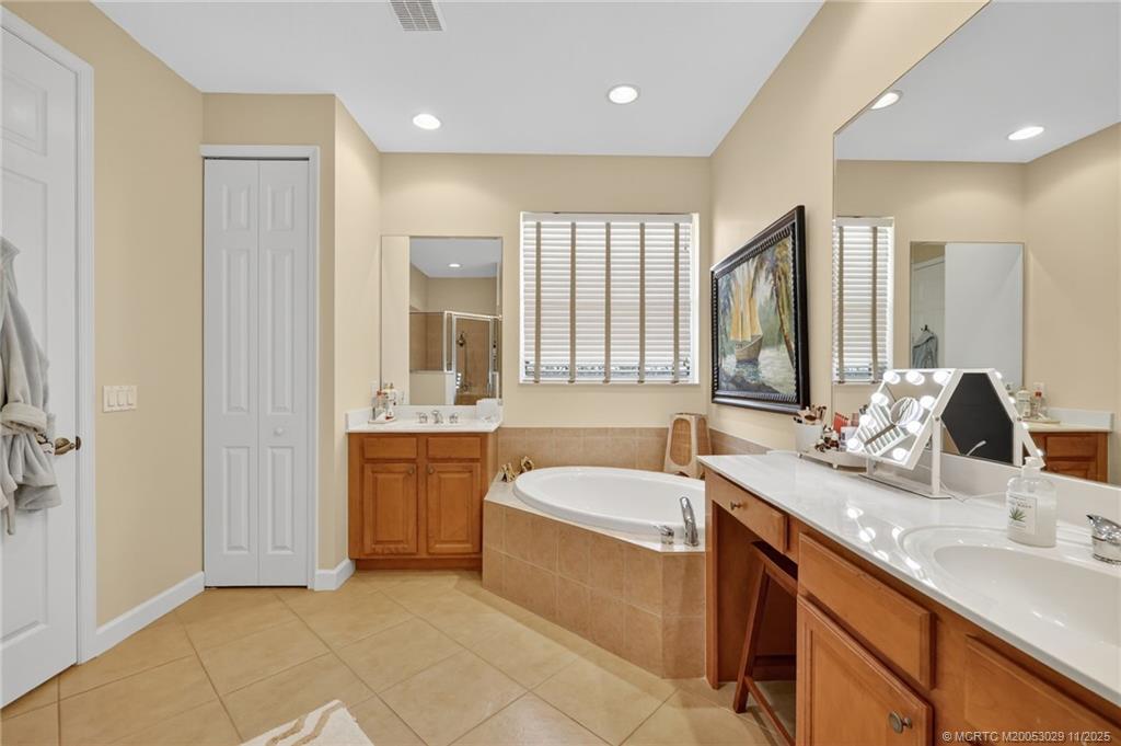 Port St Lucie, Florida, 34986, United States, 3 Bedrooms Bedrooms, ,3 BathroomsBathrooms,Residential,For Sale,1994452