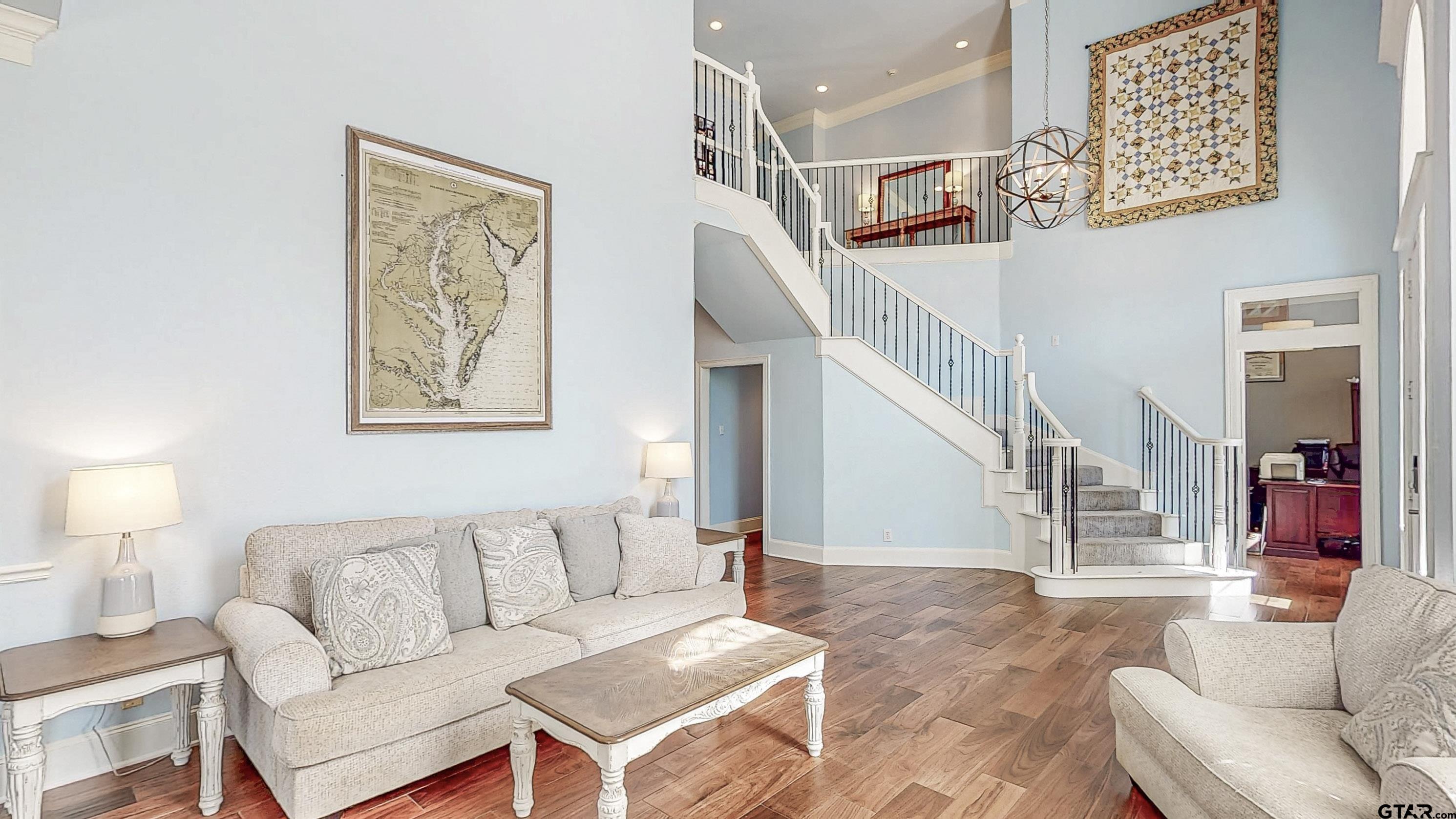 Tyler, Texas, 75703, United States, 5 Bedrooms Bedrooms, ,5 BathroomsBathrooms,Residential,For Sale,1901278