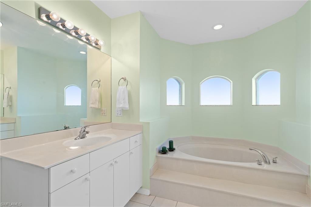 Cape Coral, Florida, 33991, United States, 4 Bedrooms Bedrooms, ,2 BathroomsBathrooms,Residential,For Sale,1865329
