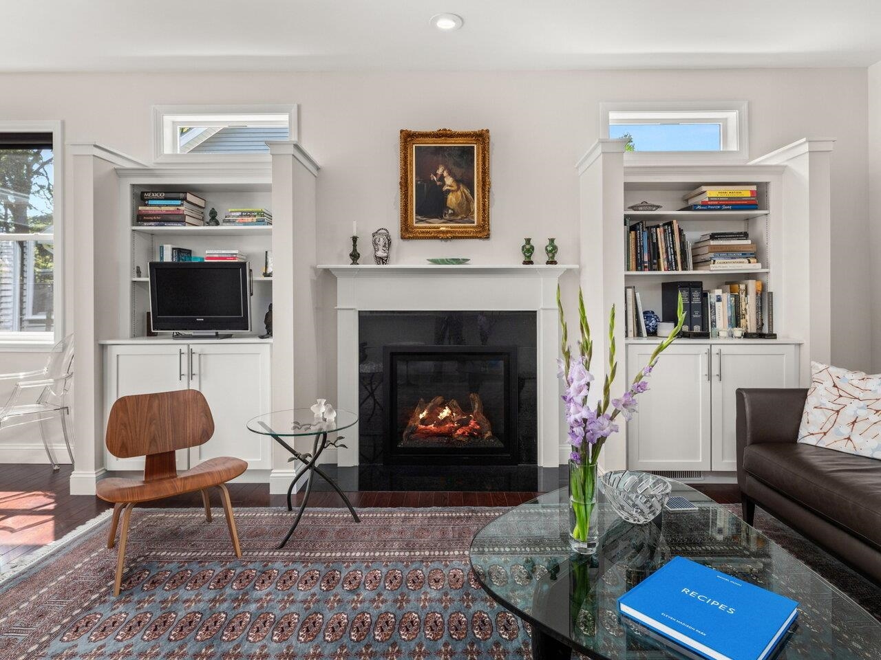 Burlington, Vermont, 05401, United States, 2 Bedrooms Bedrooms, ,2 BathroomsBathrooms,Residential,For Sale,1927206