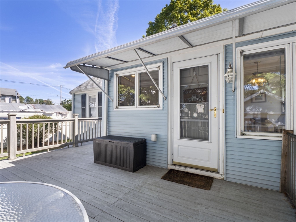 Peabody, Massachusetts, 01960, United States, 2 Bedrooms Bedrooms, ,1 BathroomBathrooms,Residential,For Sale,1930941