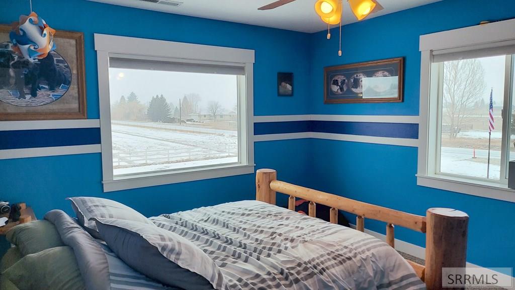 IDAHO FALLS, Idaho, 83401, United States, 5 Bedrooms Bedrooms, ,4 BathroomsBathrooms,Residential,For Sale,1895056