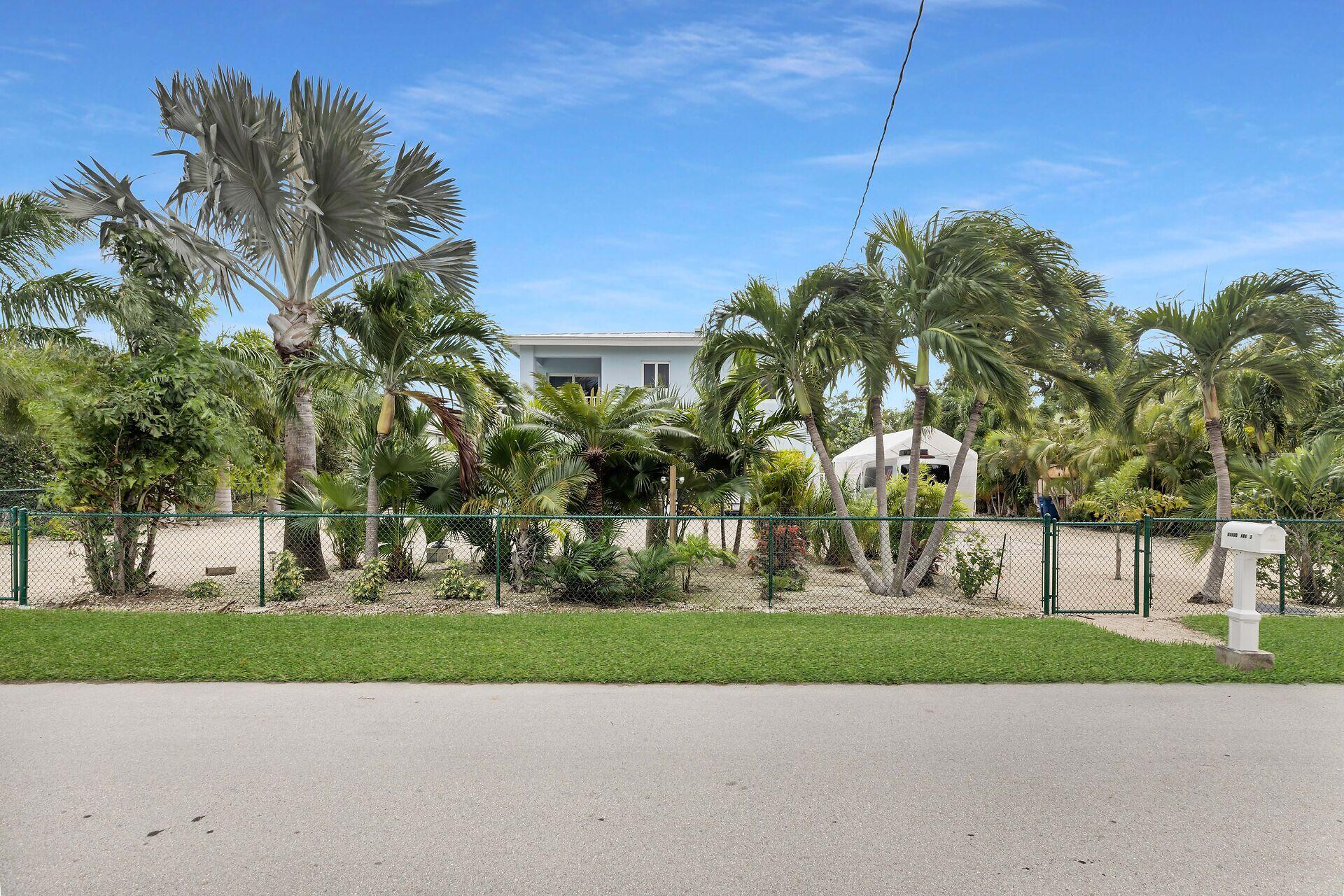 Big Pine, Florida, 33043, United States, 3 Bedrooms Bedrooms, ,2 BathroomsBathrooms,Residential,For Sale,1921962