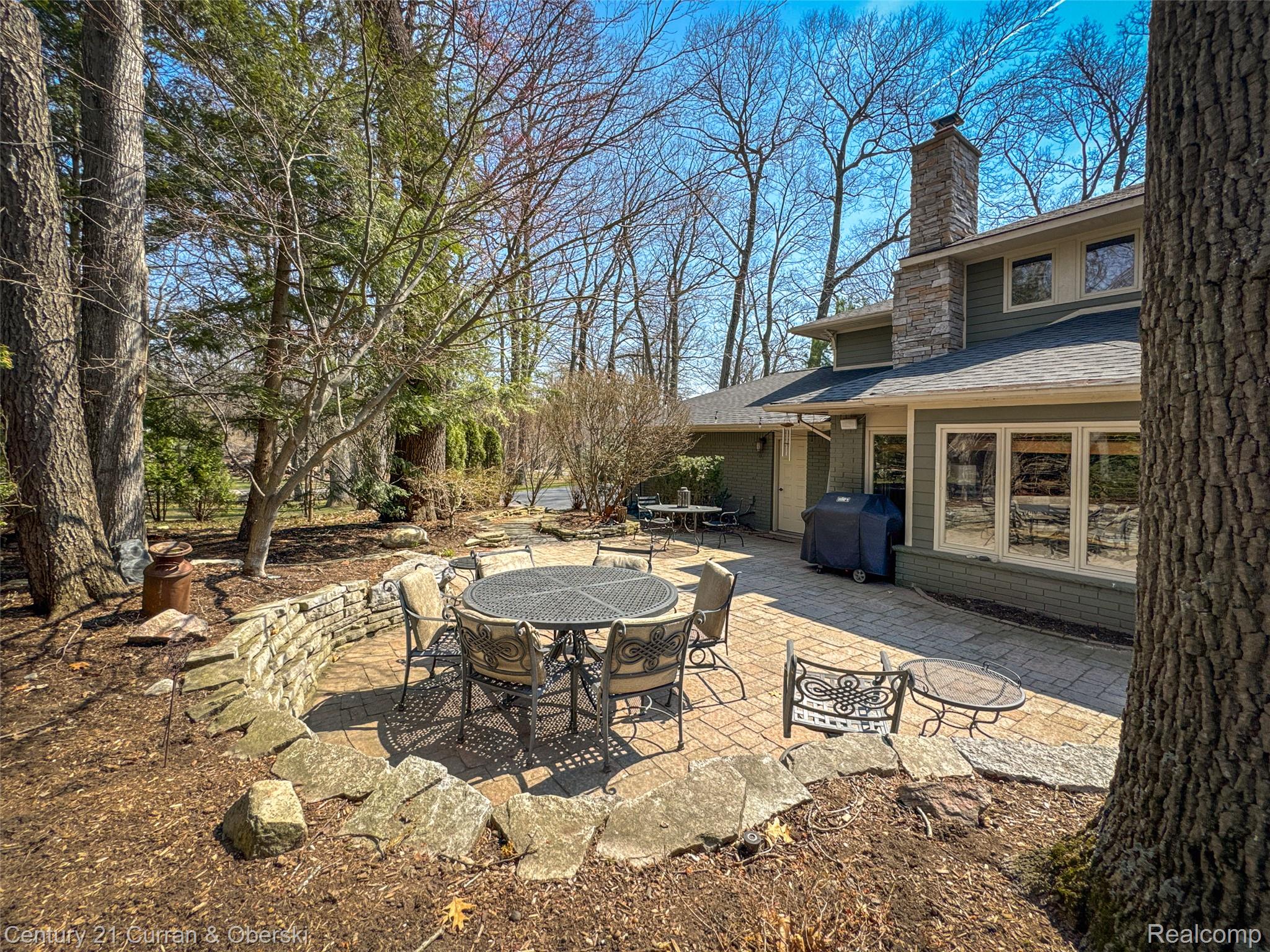 Bloomfield Hills, Michigan, 48301, United States, 4 Bedrooms Bedrooms, ,4 BathroomsBathrooms,Residential,For Sale,2035852